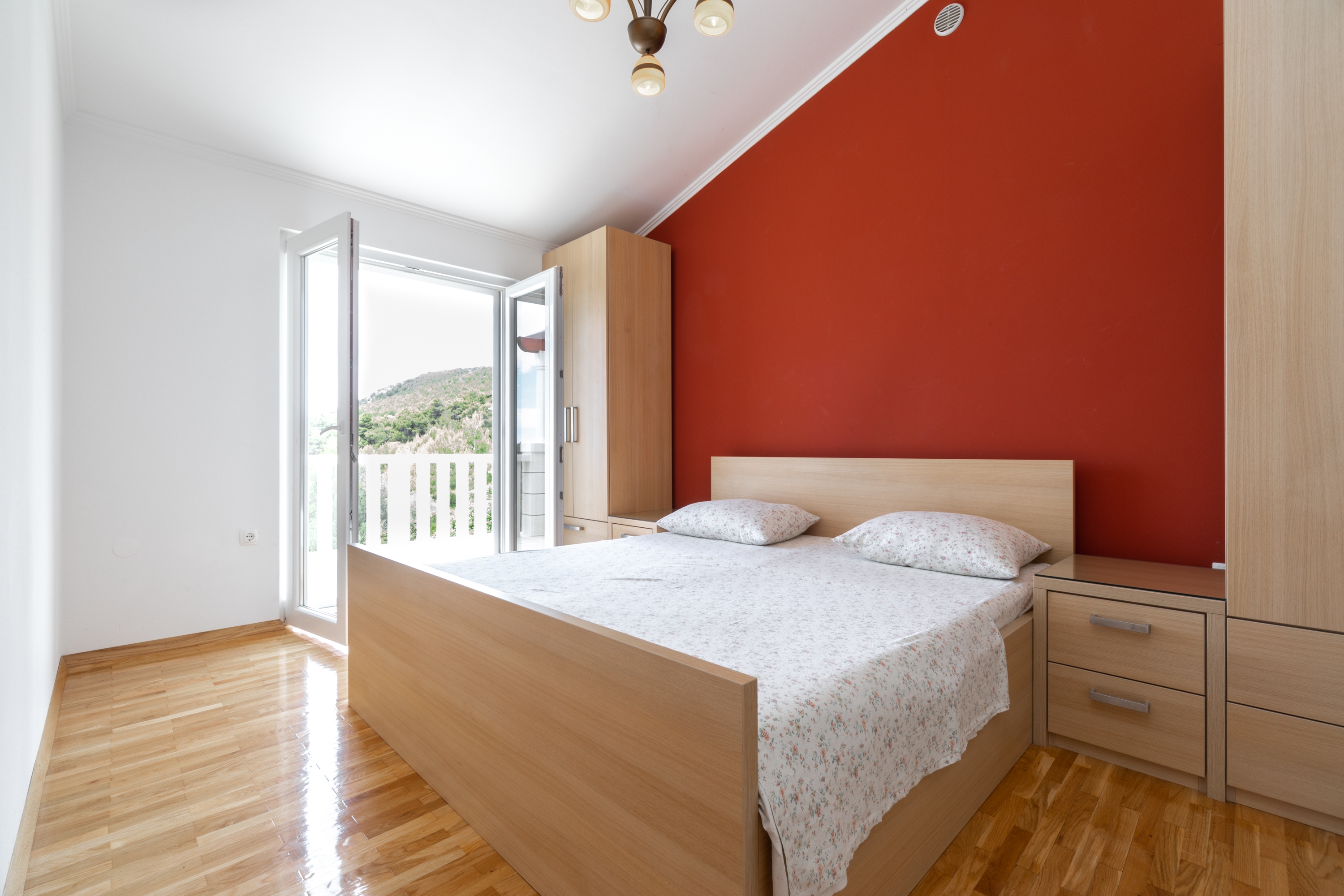 Comfortable and spacious house with terrace and sea view Prižba, Korčula  K