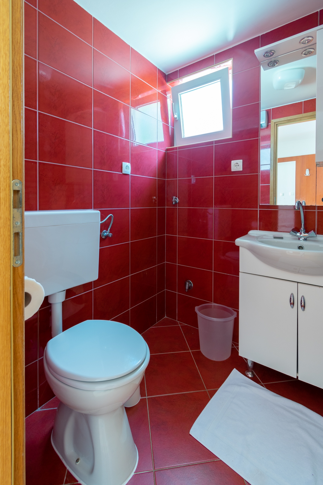 Two bedroom apartment with terrace and sea view Tkon, Pašman  A-a