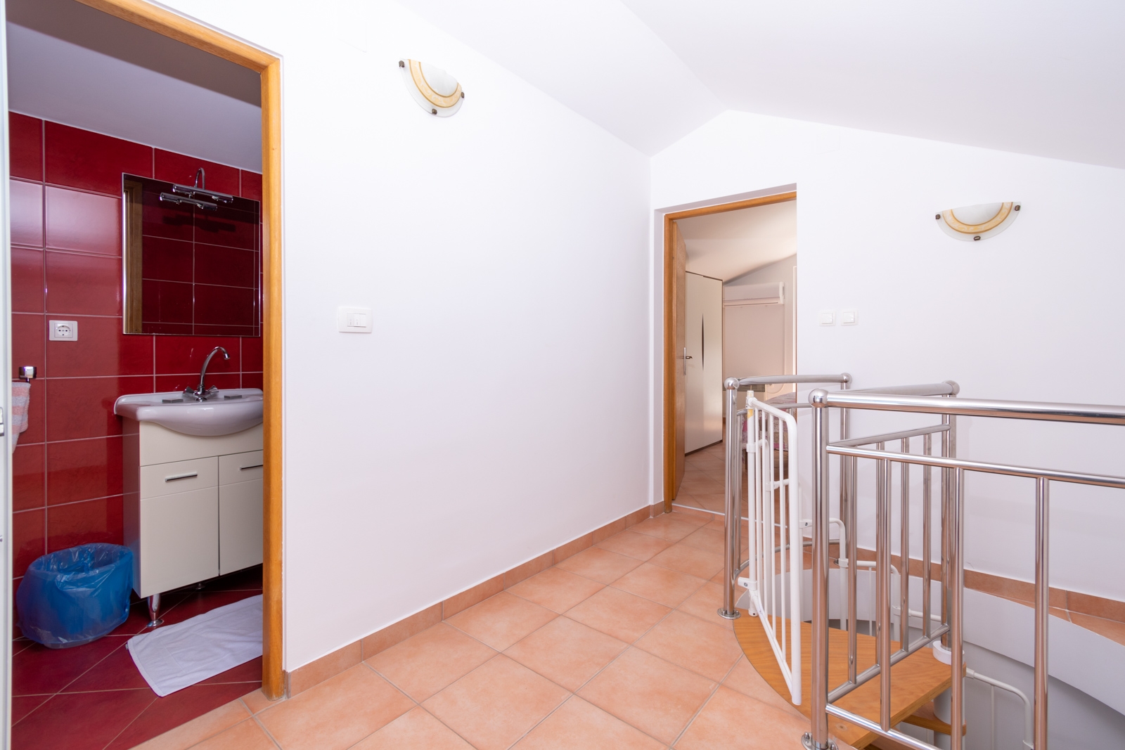 Two bedroom apartment with terrace and sea view Tkon, Pašman  A-a