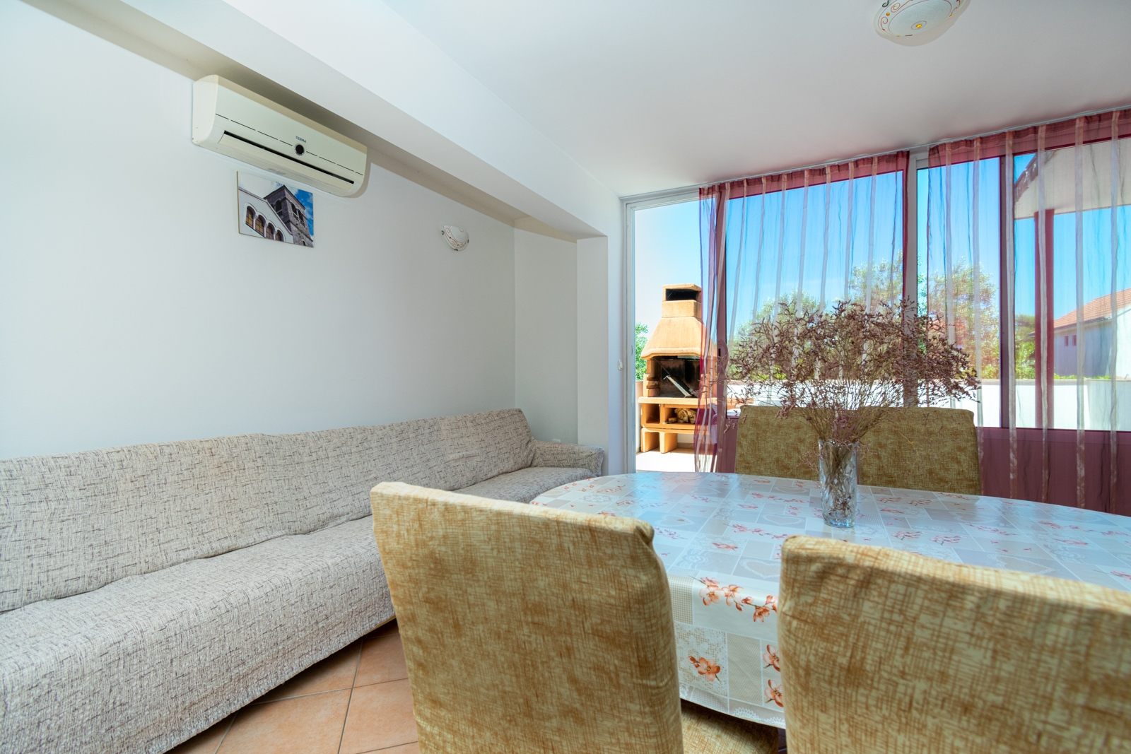 Two bedroom apartment with terrace and sea view Tkon, Pašman  A-a