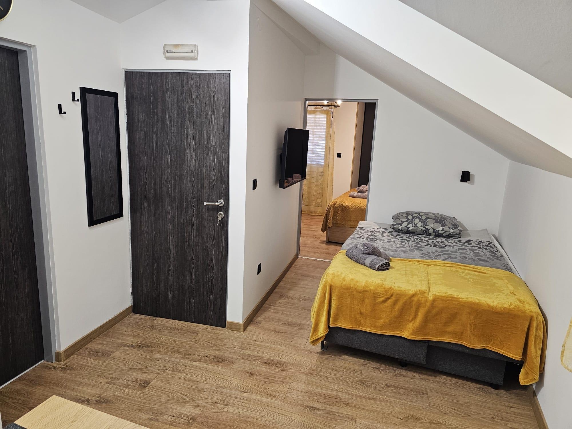 One bedroom apartment with balcony Vis (A-19923-b) One bedroom apartment with balcony Vis (A-19923-b)