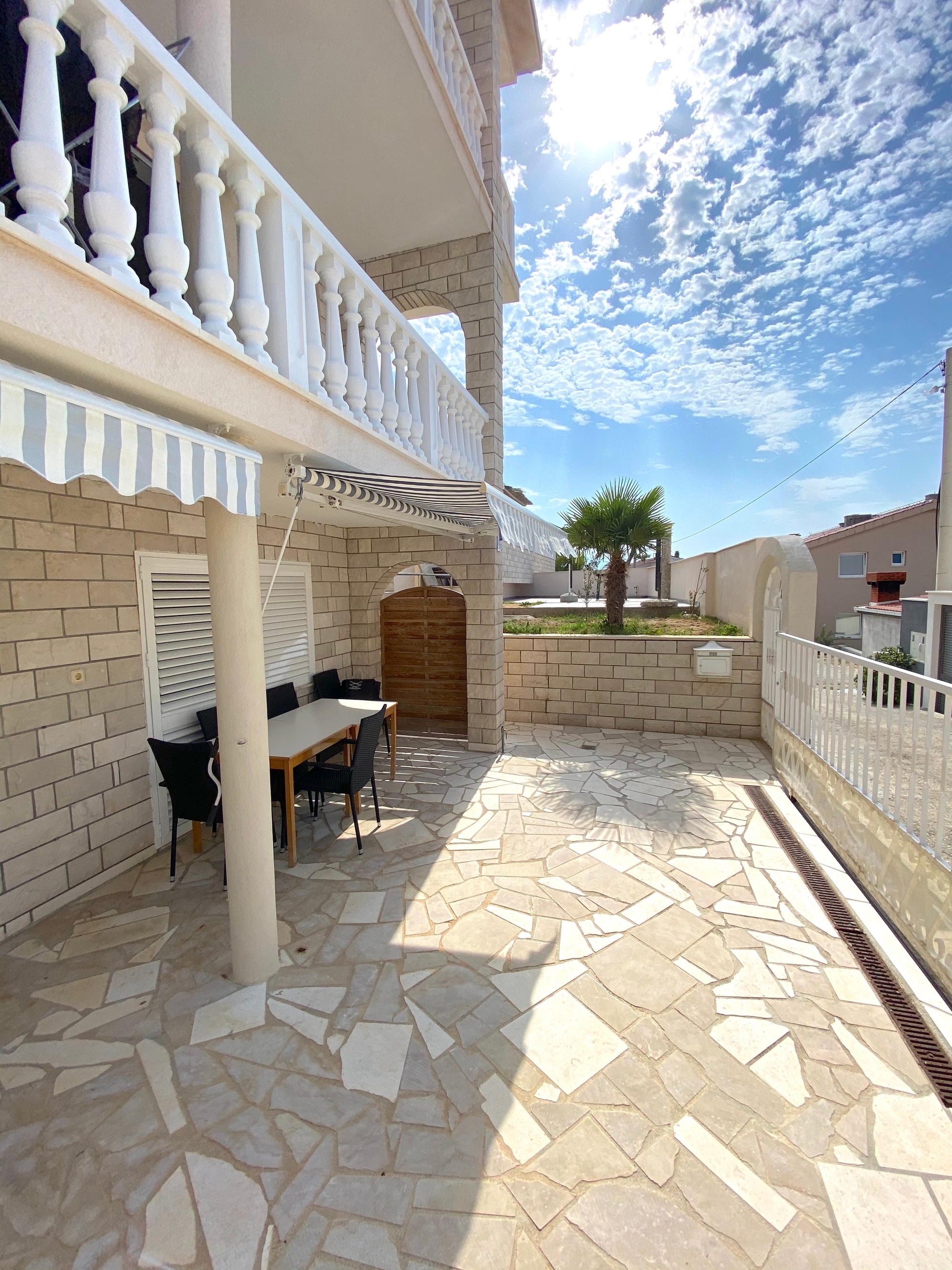 Top Omiš Stanići Top Omiš Stanići