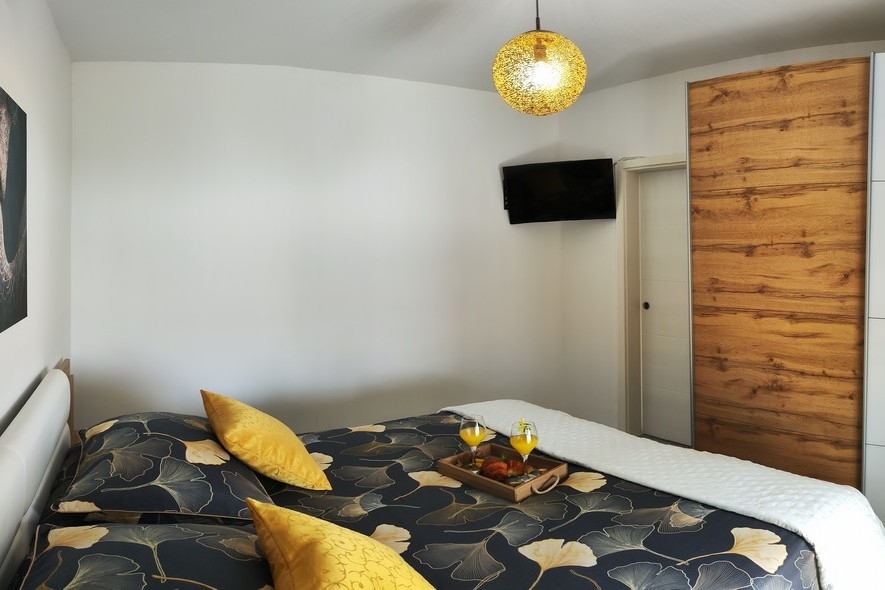 Two bedroom house with terrace and sea view Postup, Pelješac  K