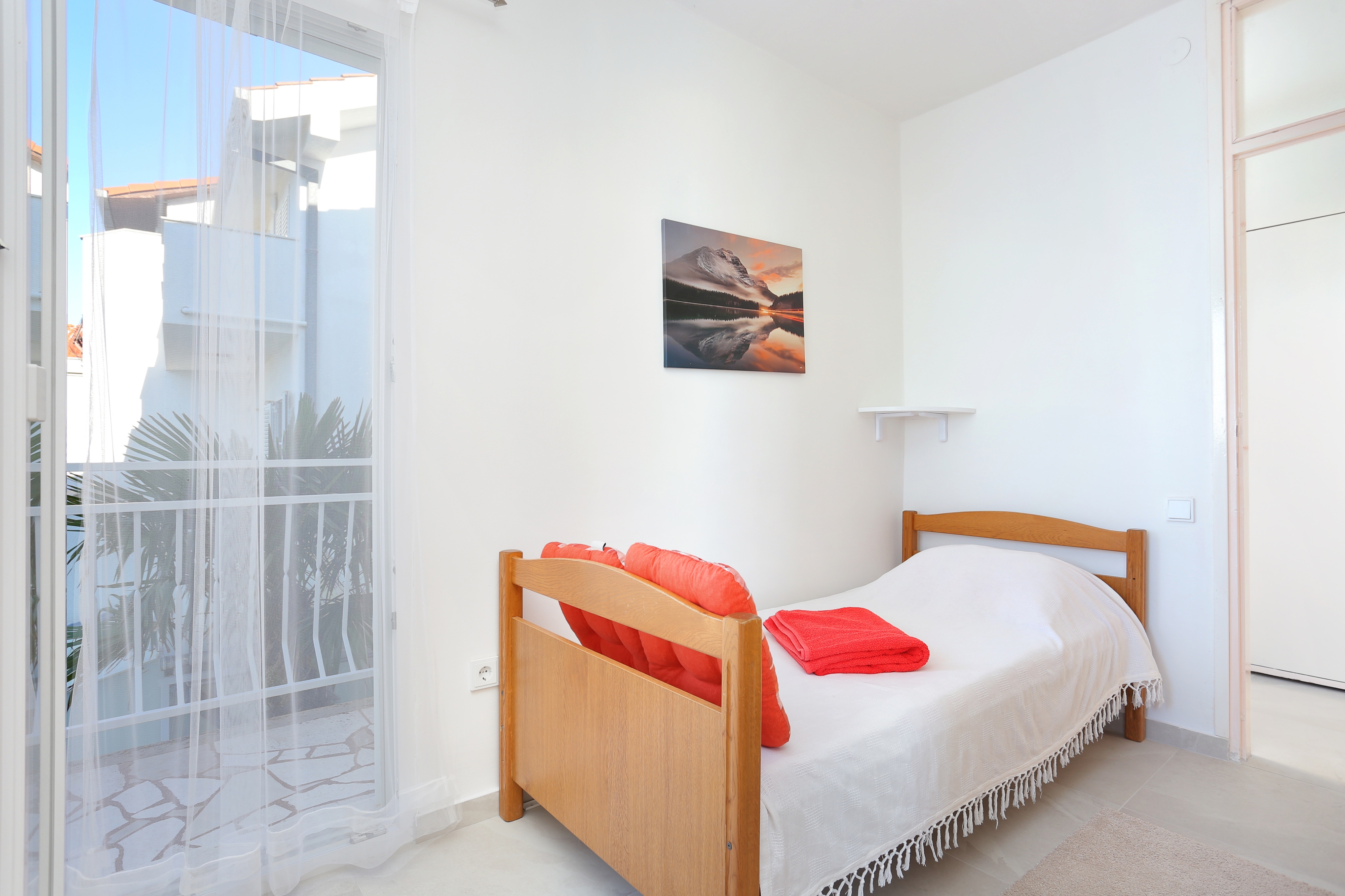 Two bedroom apartment near beach Okrug Donji, Čiovo  A-a