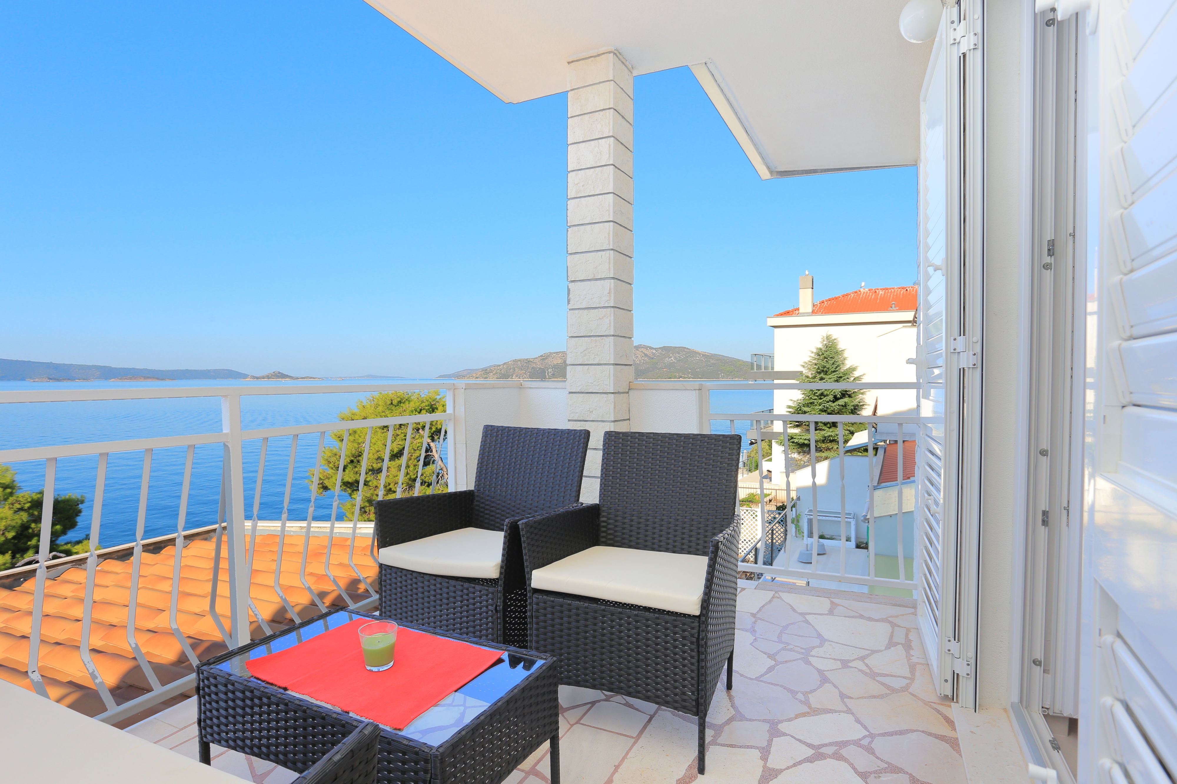 Two bedroom apartment near beach Okrug Donji, Čiovo  A-a