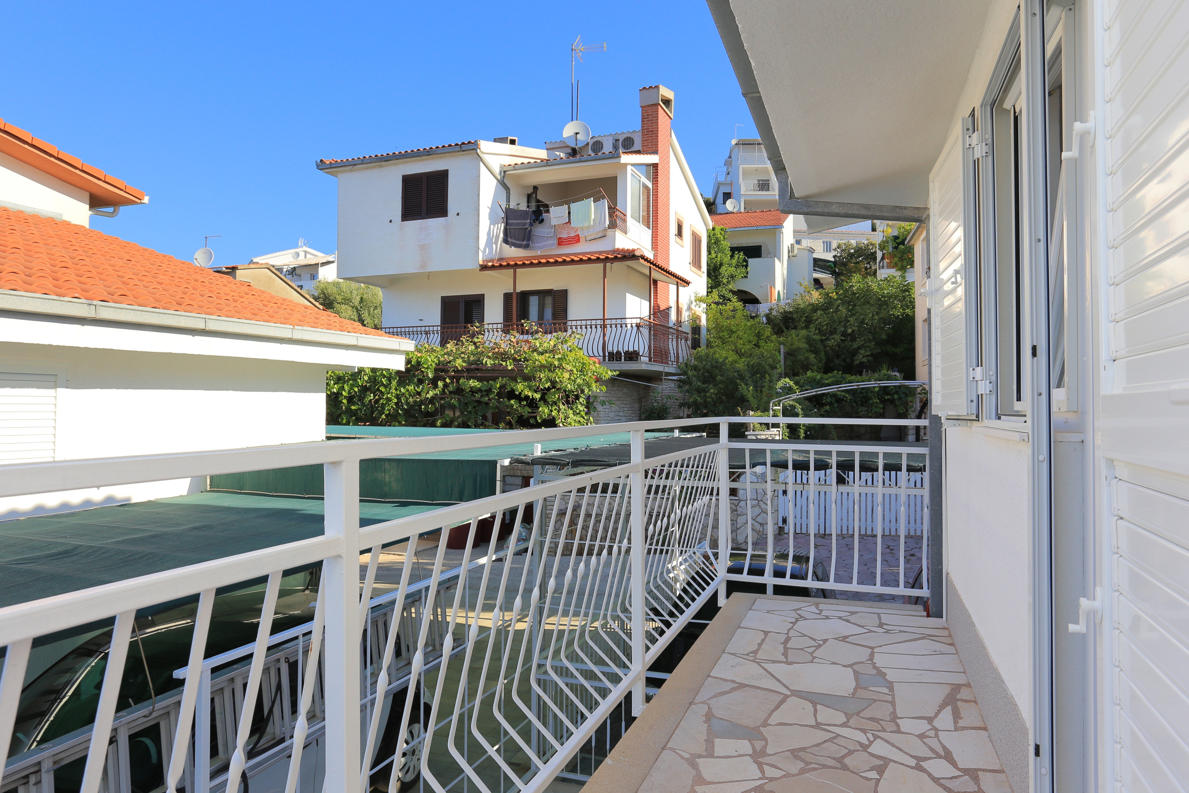 Two bedroom apartment near beach Okrug Donji, Čiovo  A-b