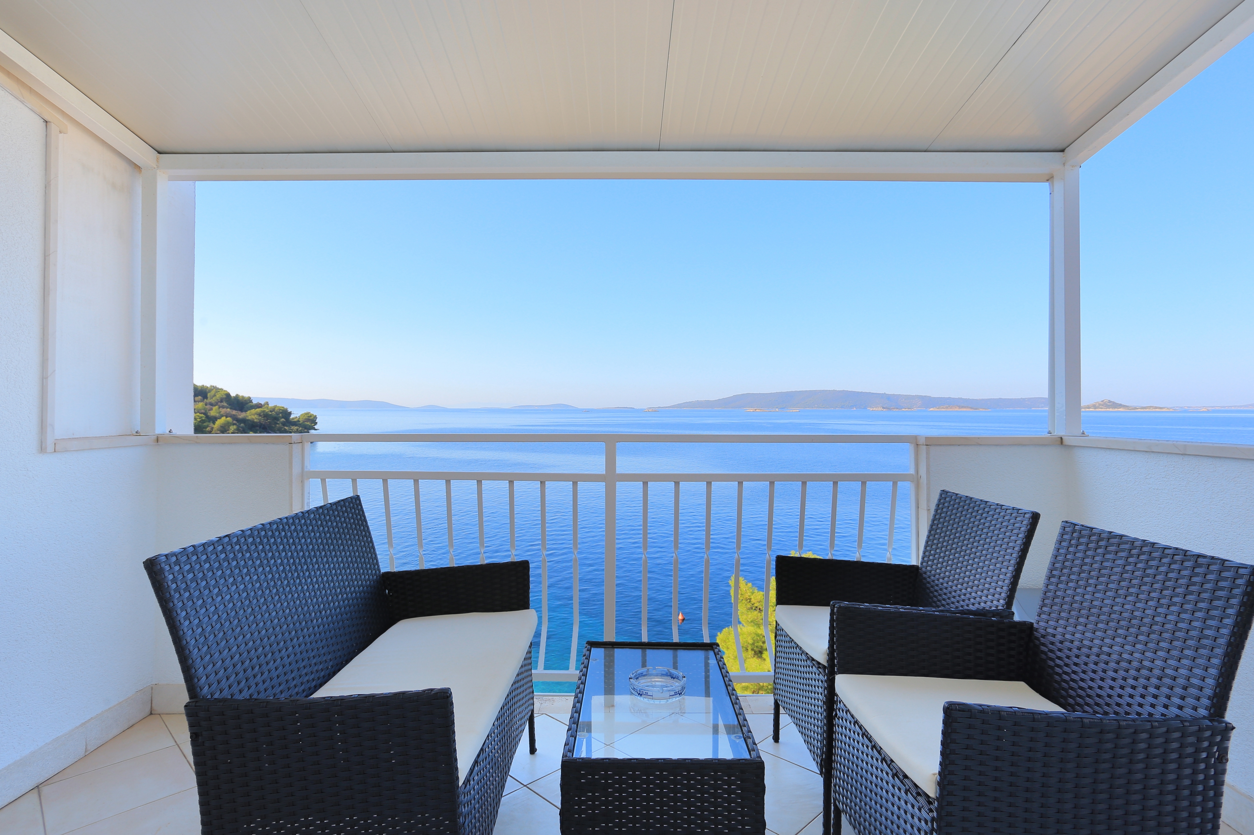 Two bedroom apartment near beach Okrug Donji, Čiovo  A-b