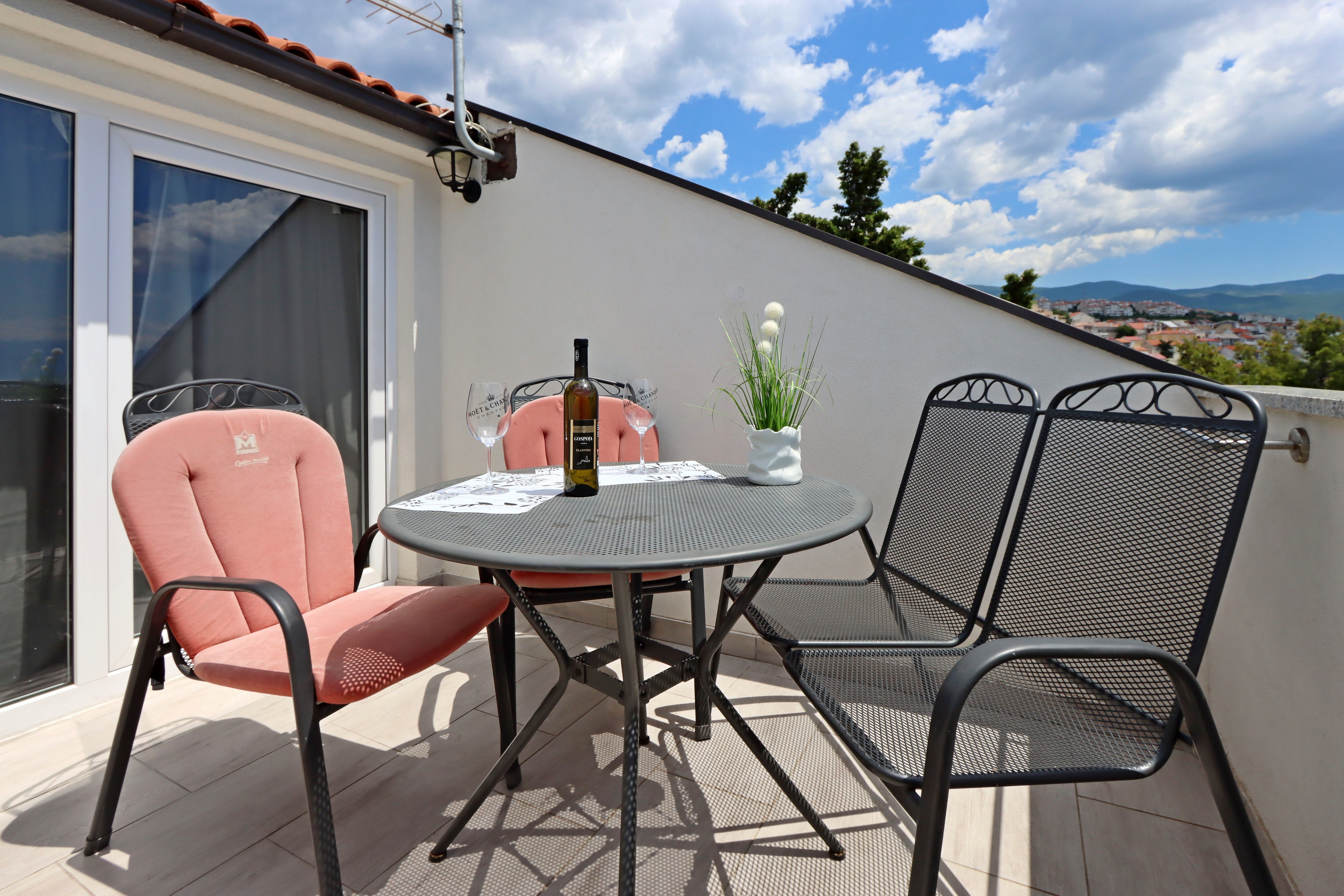 Studio flat with balcony and sea view Novi Vinodolski  AS-a
