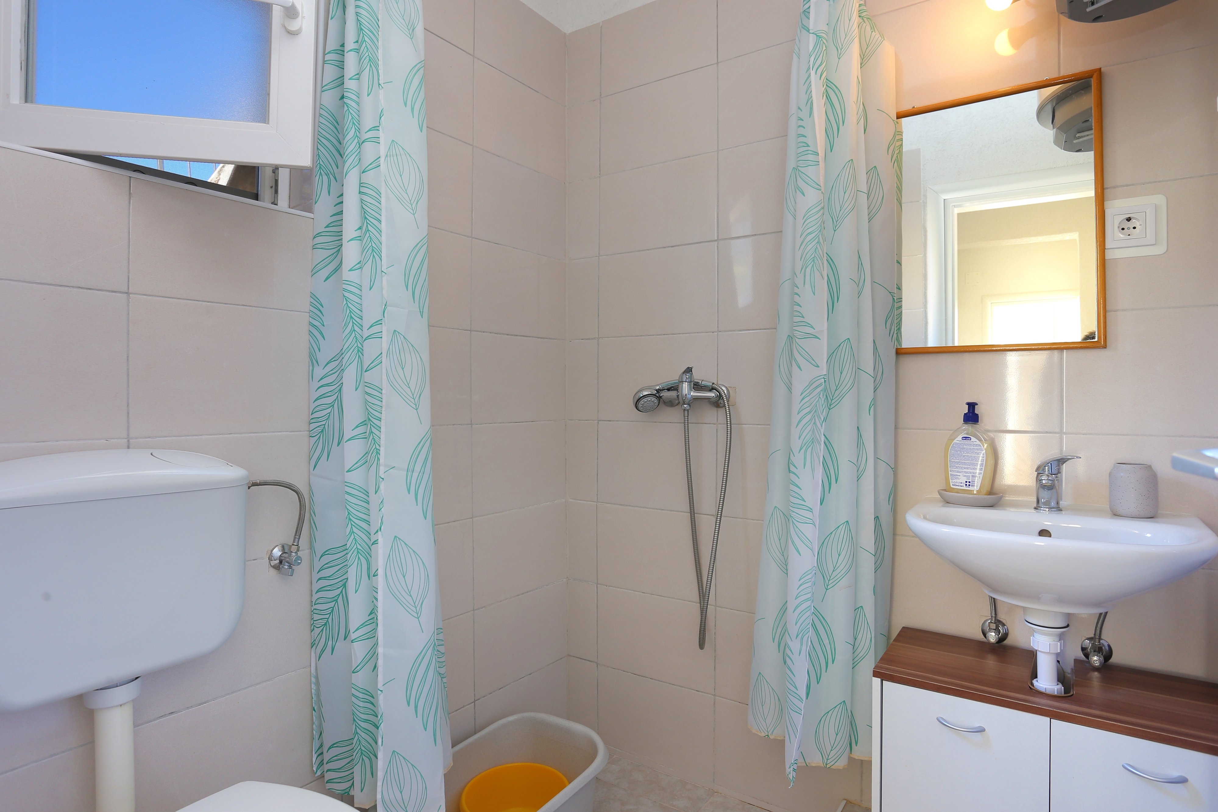 Three bedroom apartment with terrace and sea view Kanica, Rogoznica  A-c
