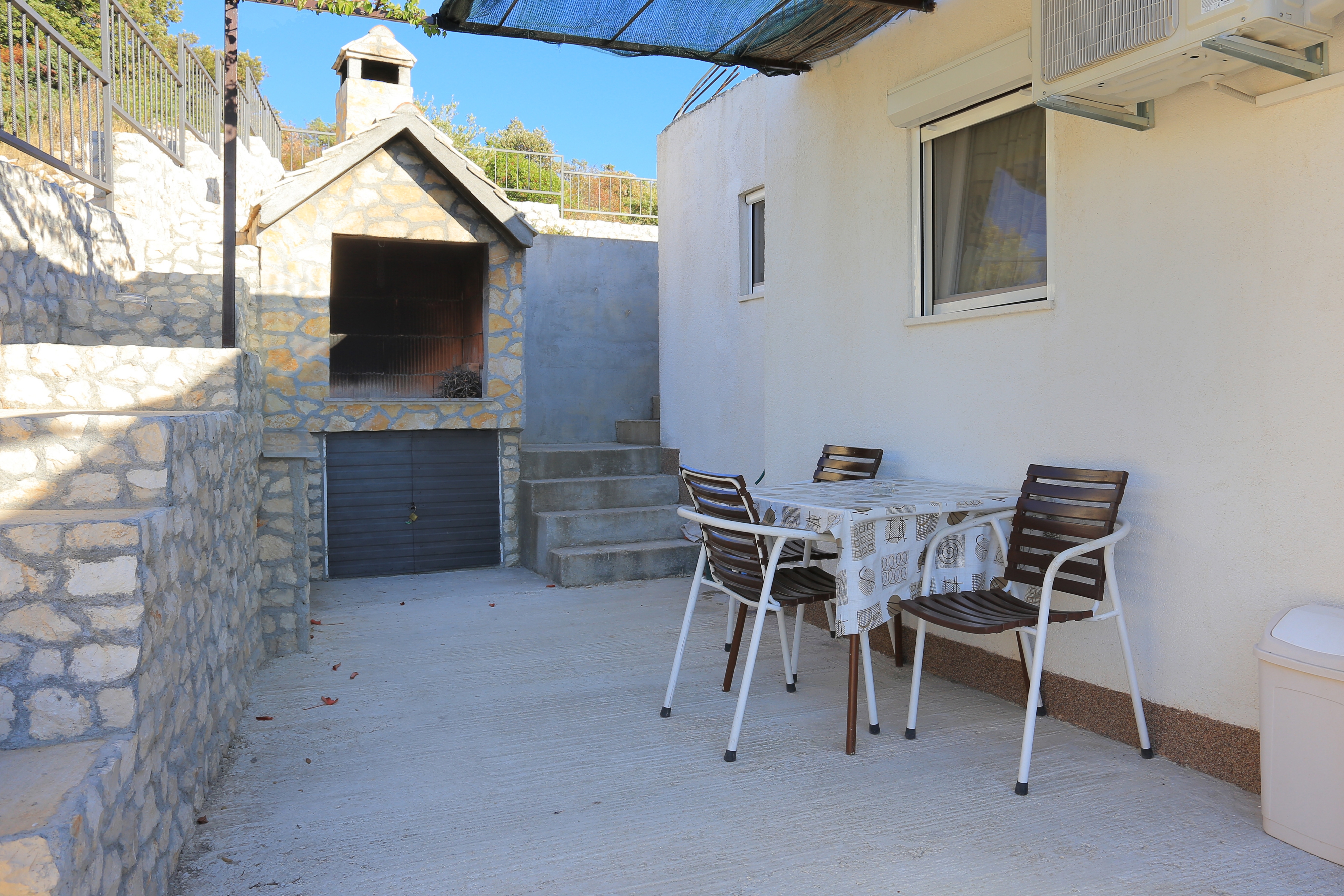 Three bedroom apartment with terrace and sea view Kanica, Rogoznica  A-c