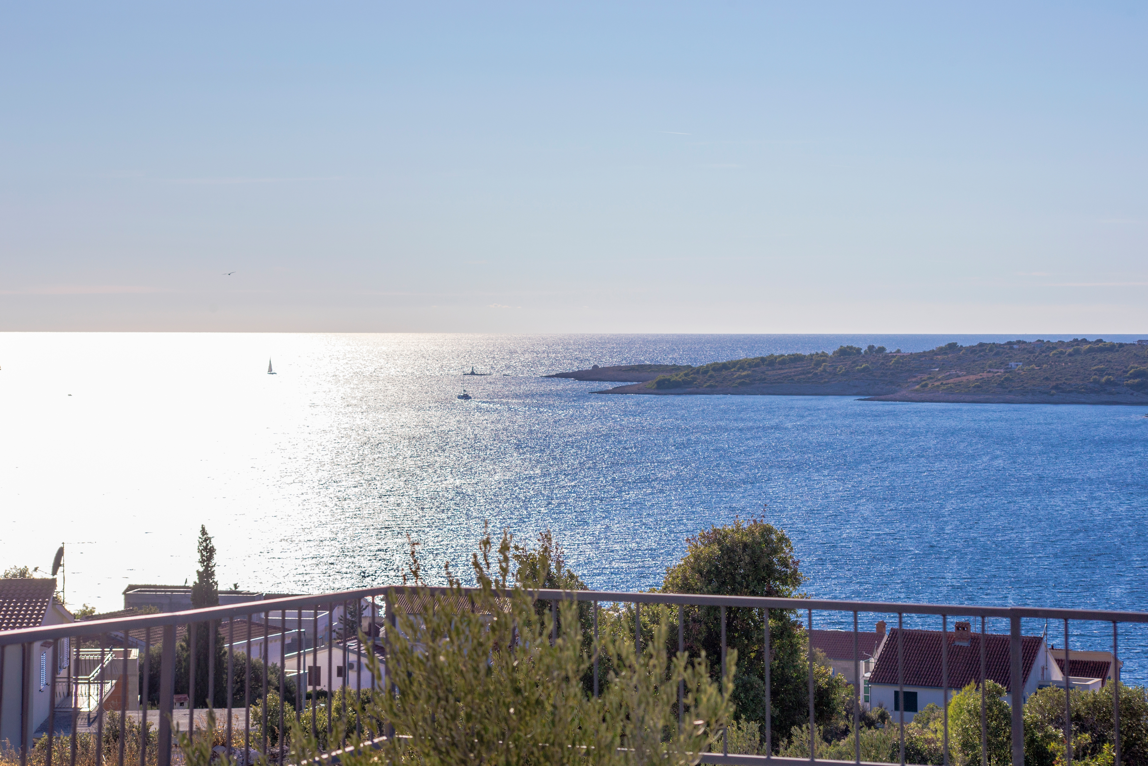 Three bedroom apartment with terrace and sea view Kanica, Rogoznica  A-c