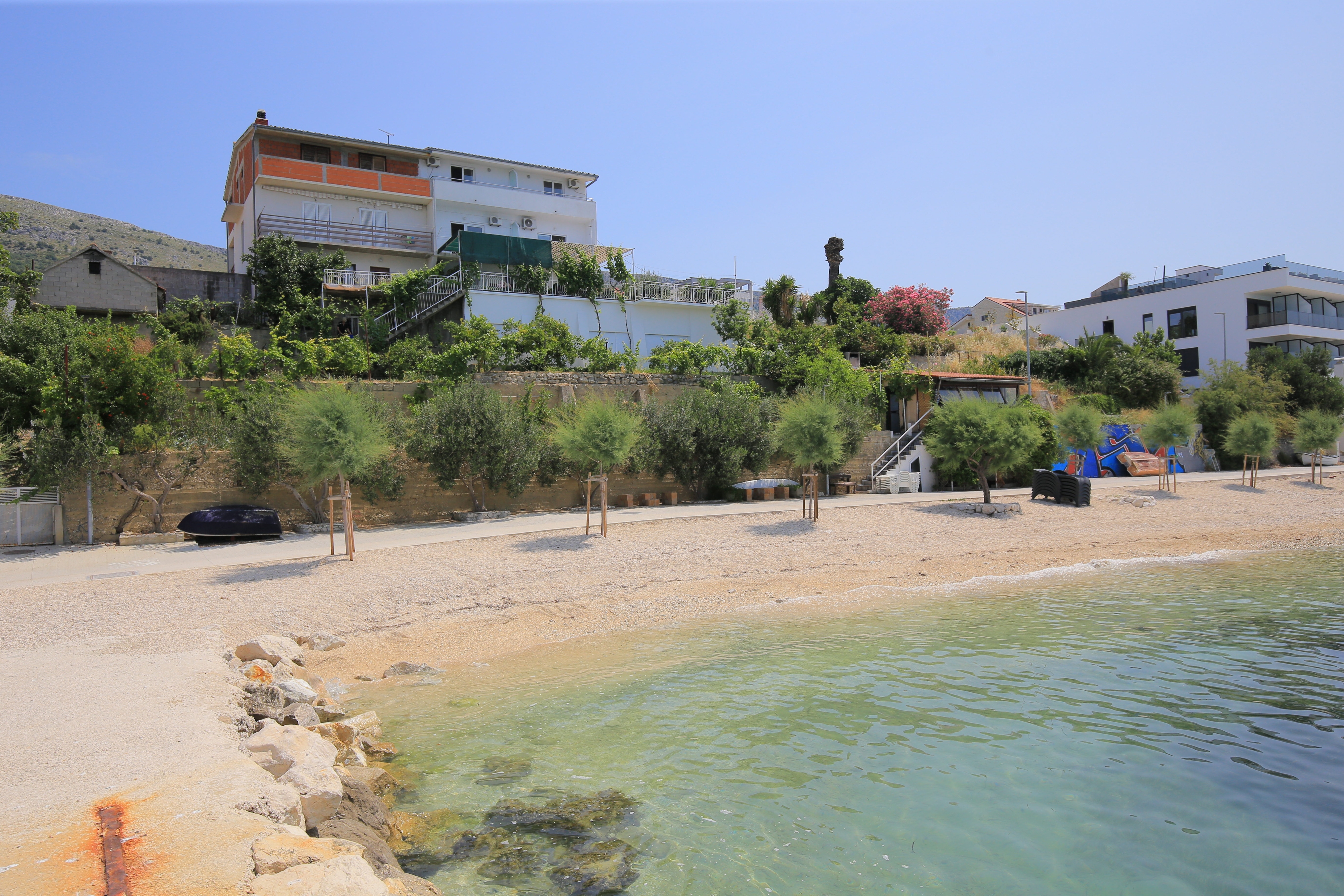 Studio flat near beach Podstrana, Split (AS-19987-b)