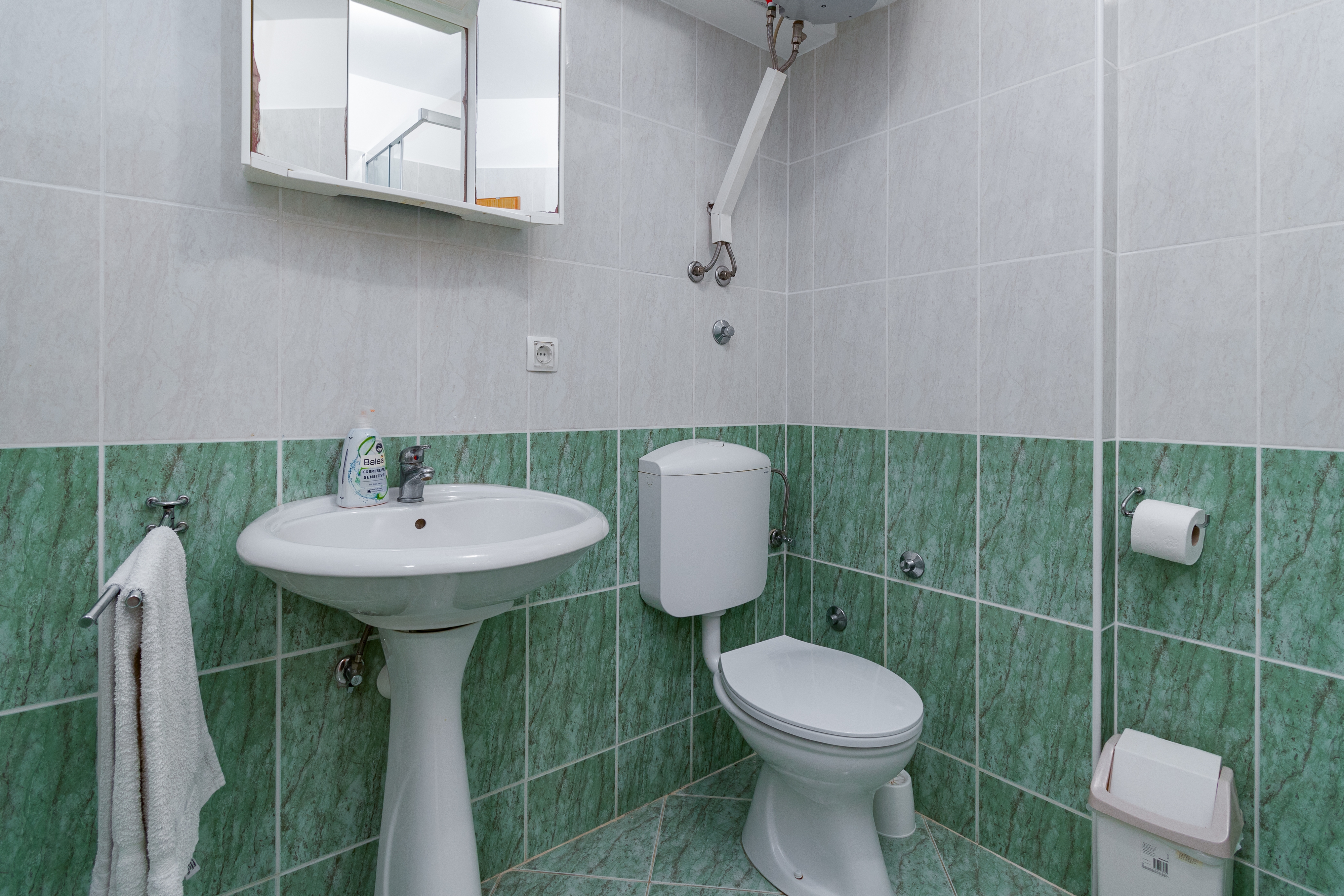 One bedroom apartment with balcony and sea view Dramalj, Crikvenica  A-b