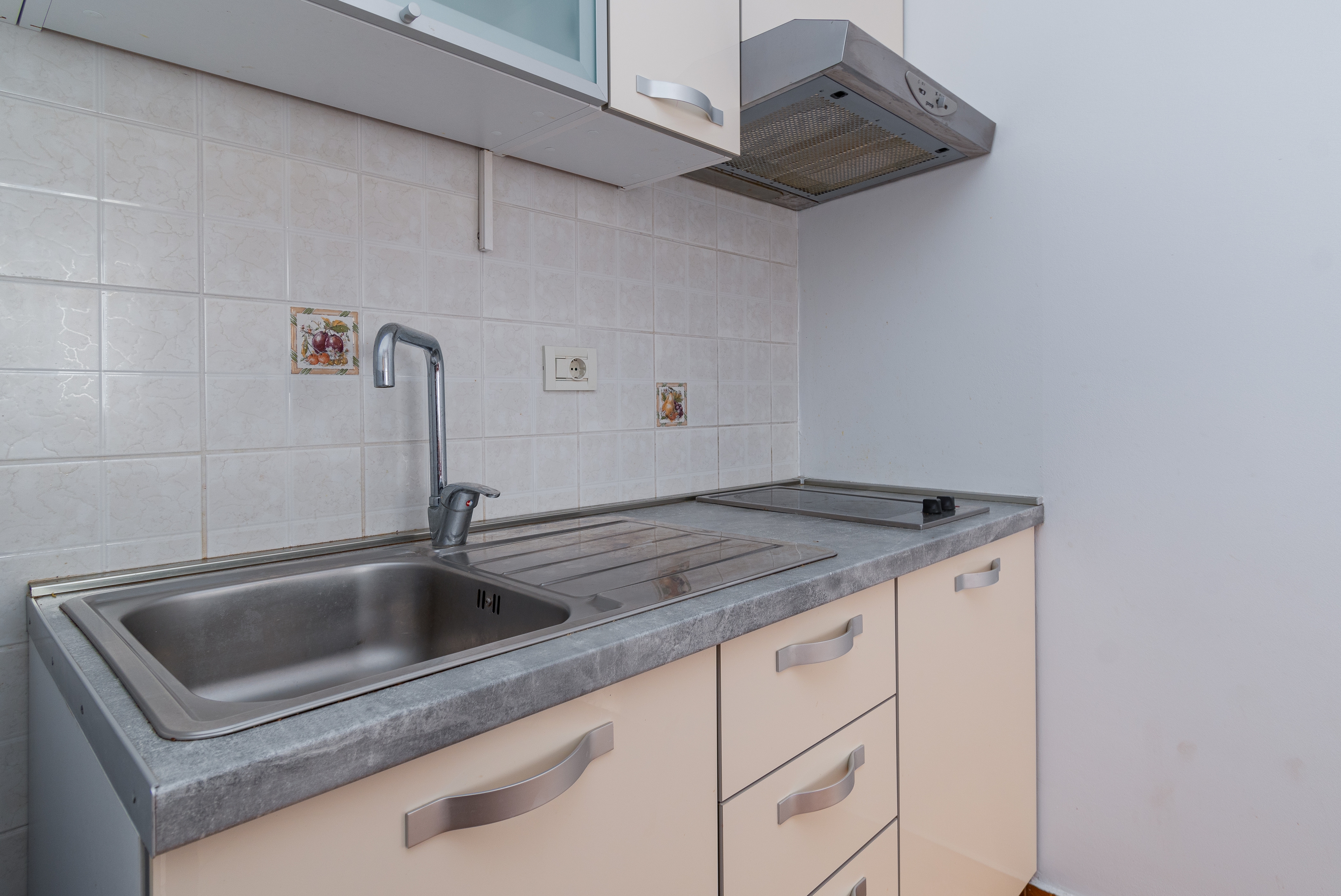 One bedroom apartment with balcony and sea view Dramalj, Crikvenica  A-b