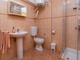 Ванная комната Dramalj, Ванная комната в размещении типа apartment, Домашние животные допускаются и WiFi.