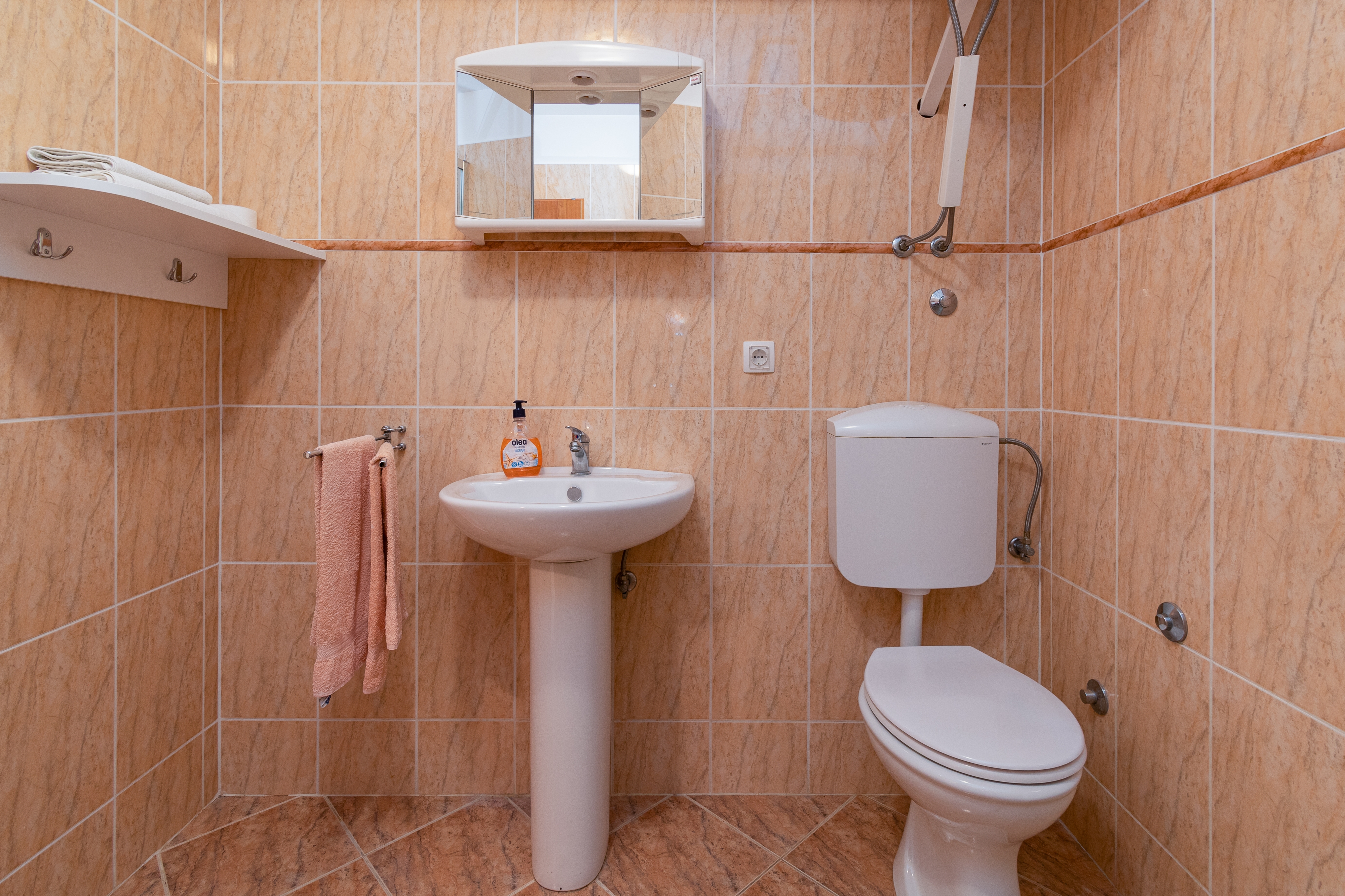 Two bedroom apartment with balcony and sea view Dramalj, Crikvenica  A-c