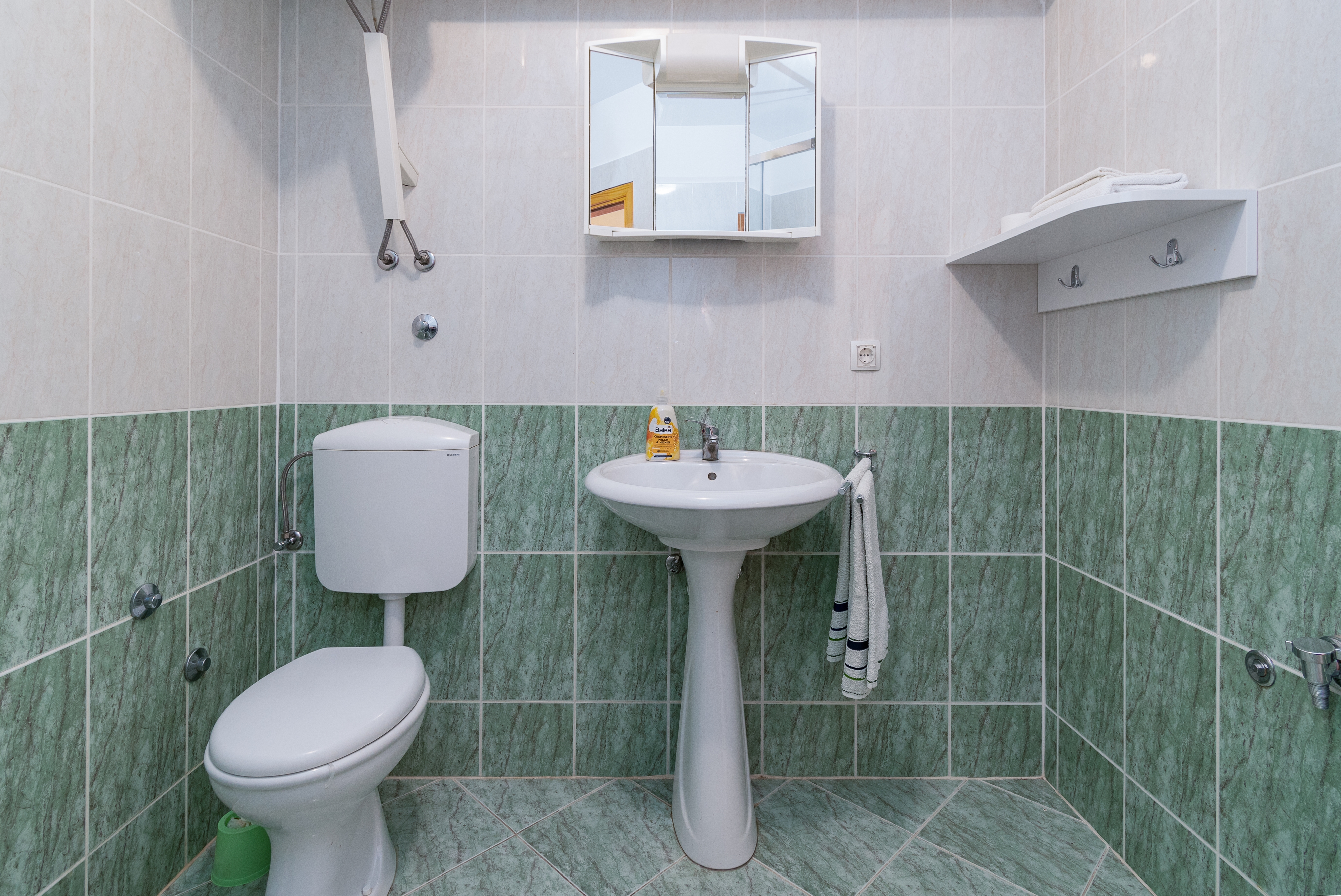 One bedroom apartment with balcony and sea view Dramalj, Crikvenica  A-d