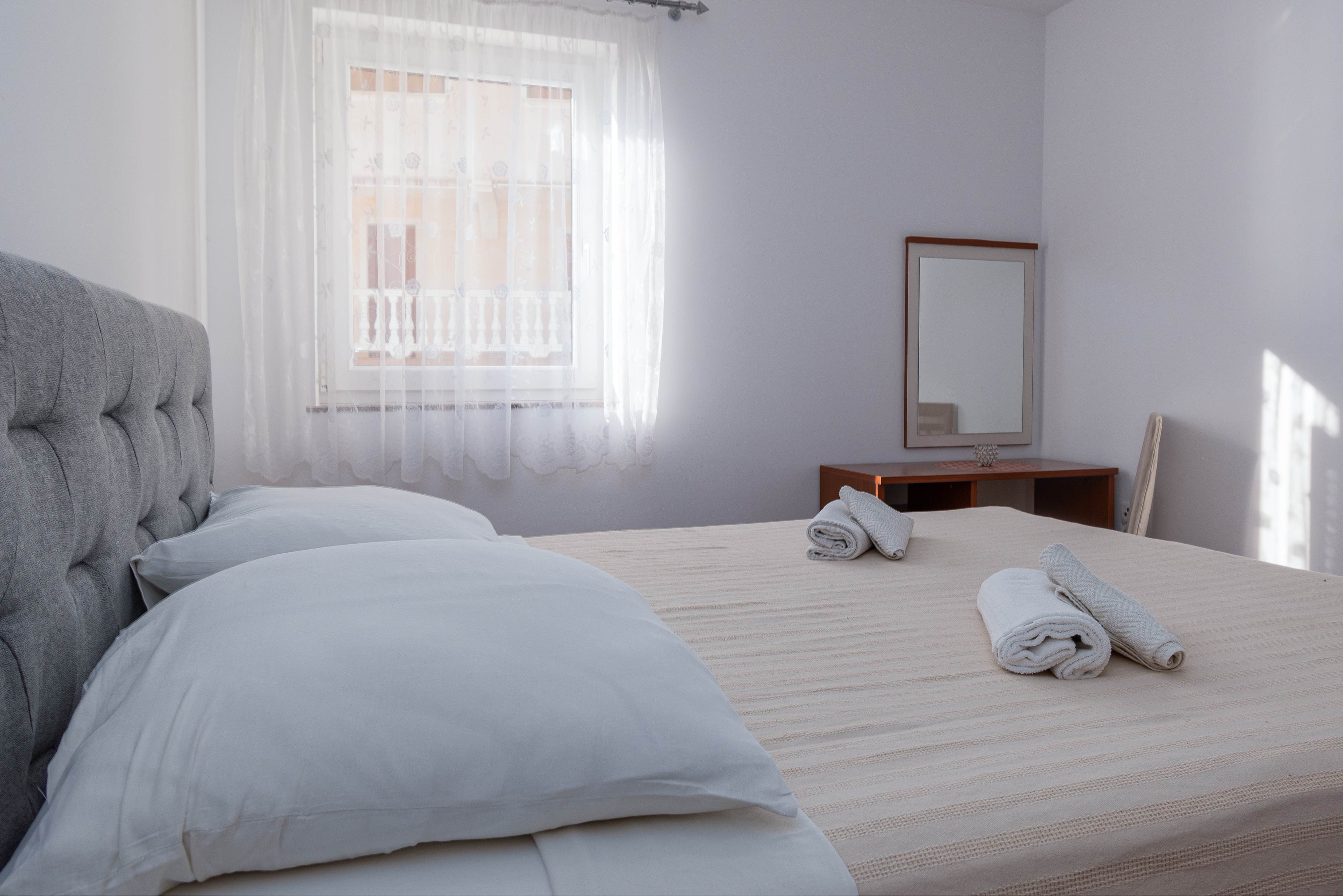 One bedroom apartment with balcony and sea view Dramalj, Crikvenica  A-d