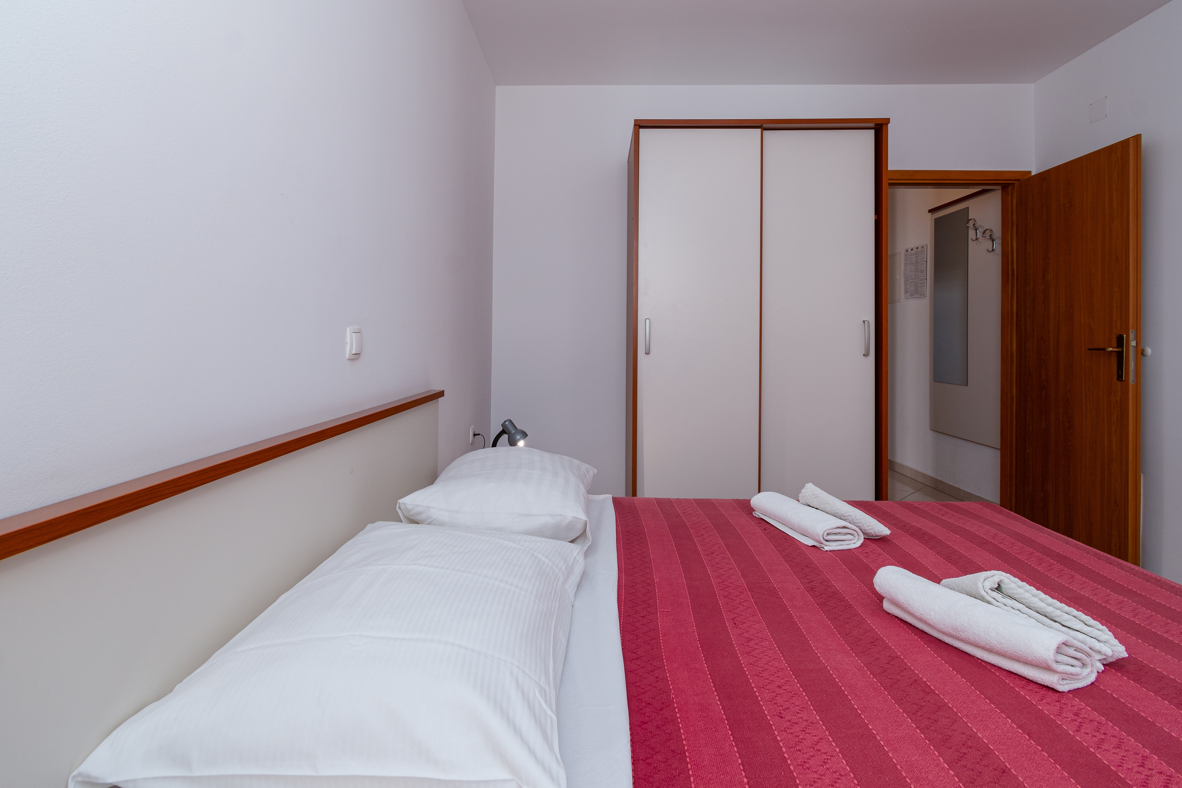 Two bedroom apartment with balcony and sea view Dramalj, Crikvenica  A-e