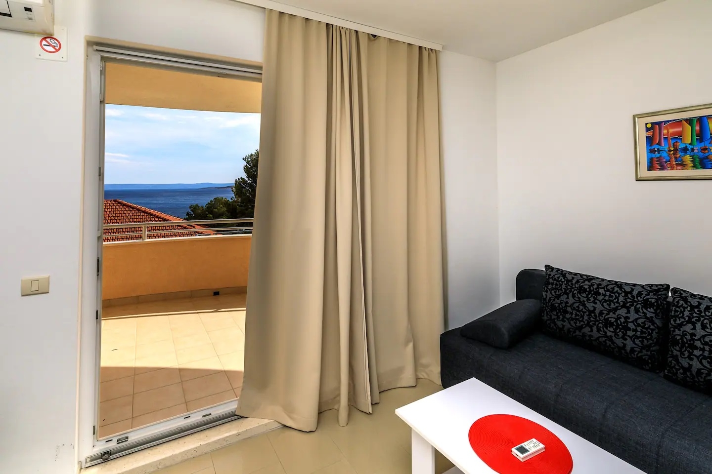 Two bedroom apartment with terrace and sea view Brela (Makarska) (A-19998-a)