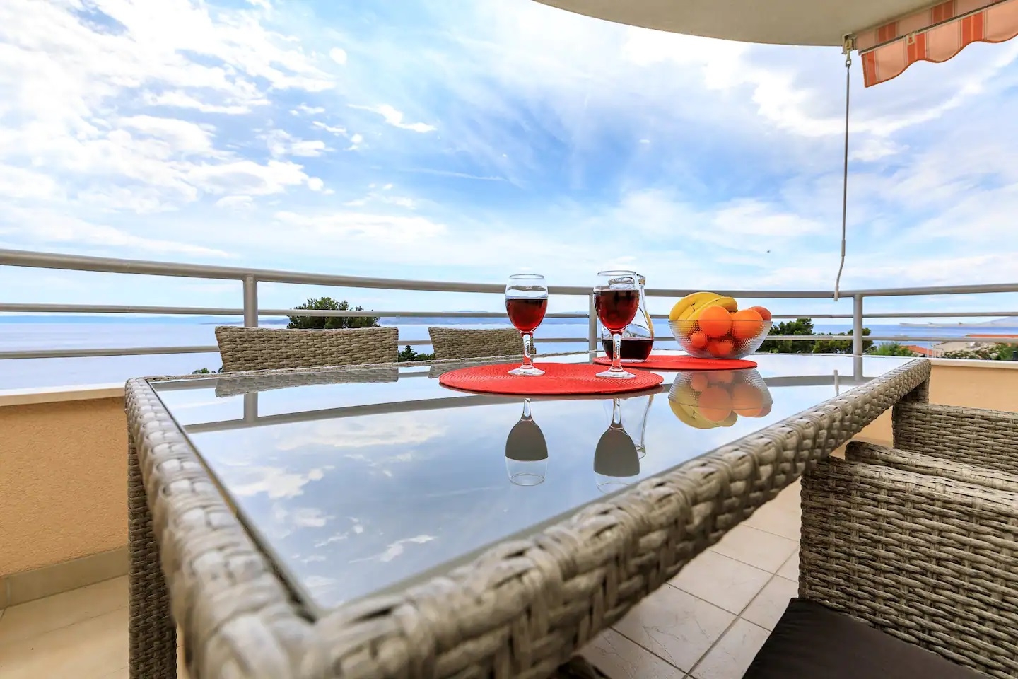 Two bedroom apartment with terrace and sea view Brela (Makarska) (A-19998-a)