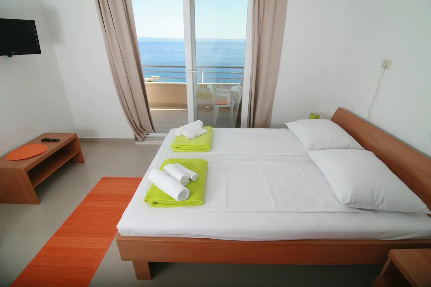 Studio flat with terrace and sea view Brela (Makarska) (AS-19998-b) Studio flat with terrace and sea view Brela (Makarska) (AS-19998-b)