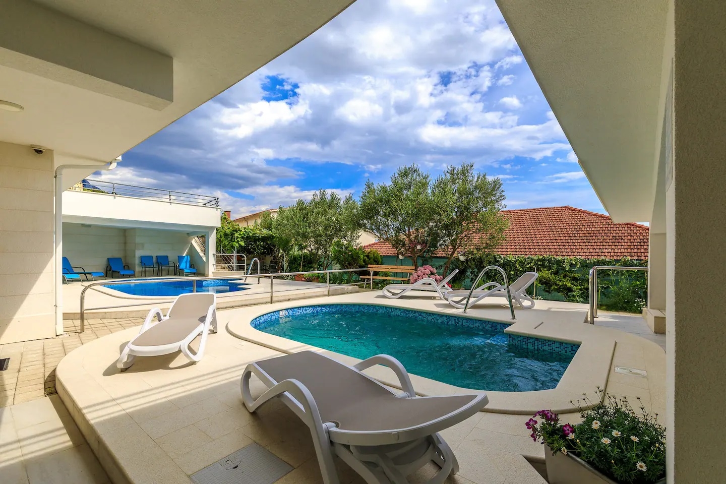 Studio flat with terrace and sea view Brela (Makarska) (AS-19998-c)