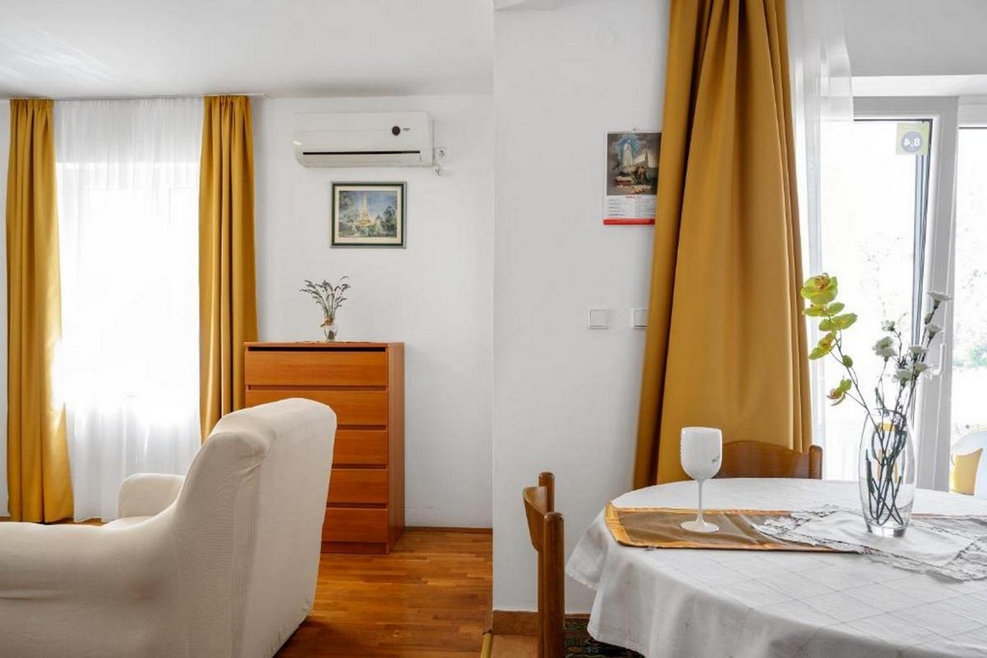 Two bedroom apartment with terrace Bol, Brač (A-20004-a)