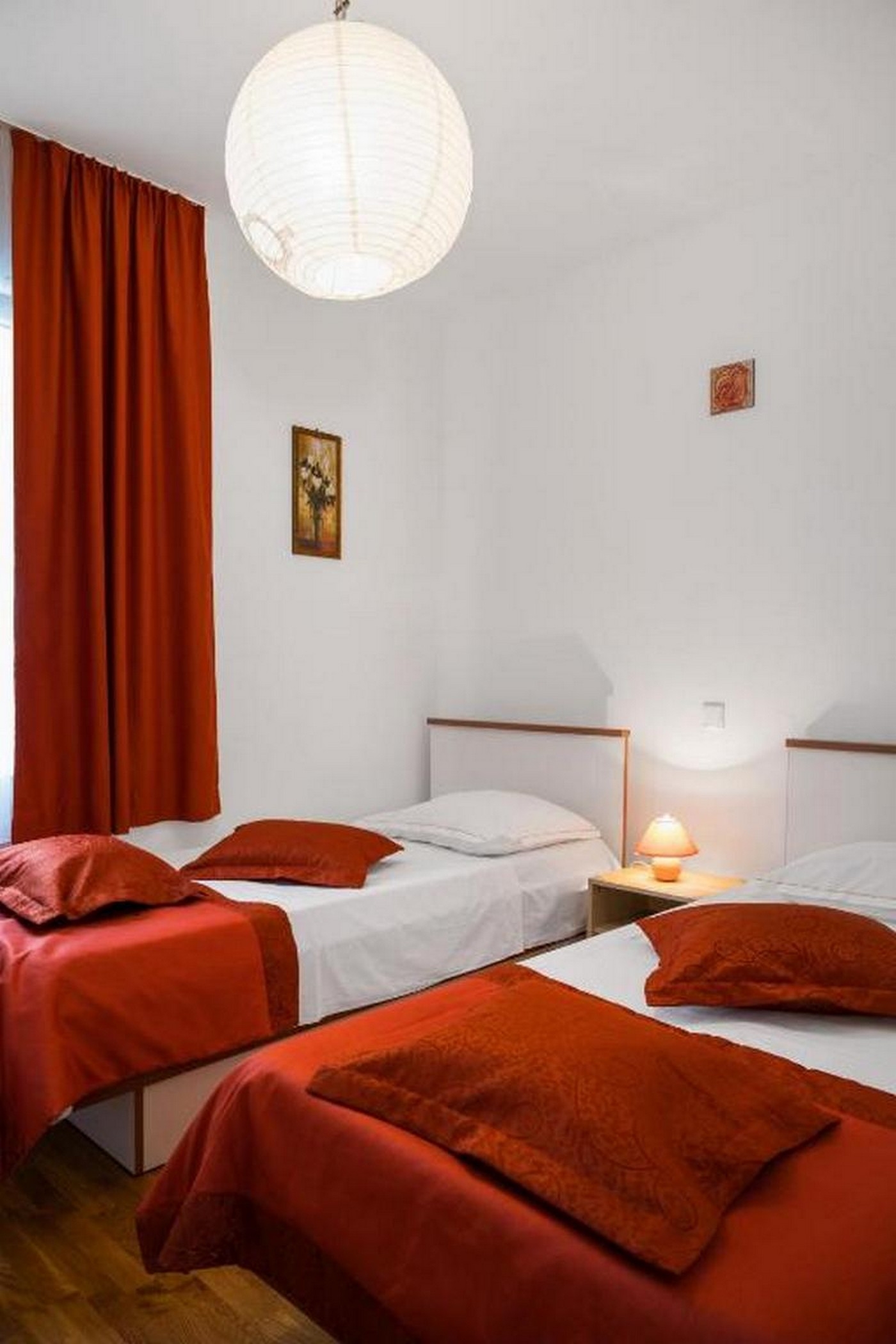 Two bedroom apartment with terrace Bol, Brač  A-b