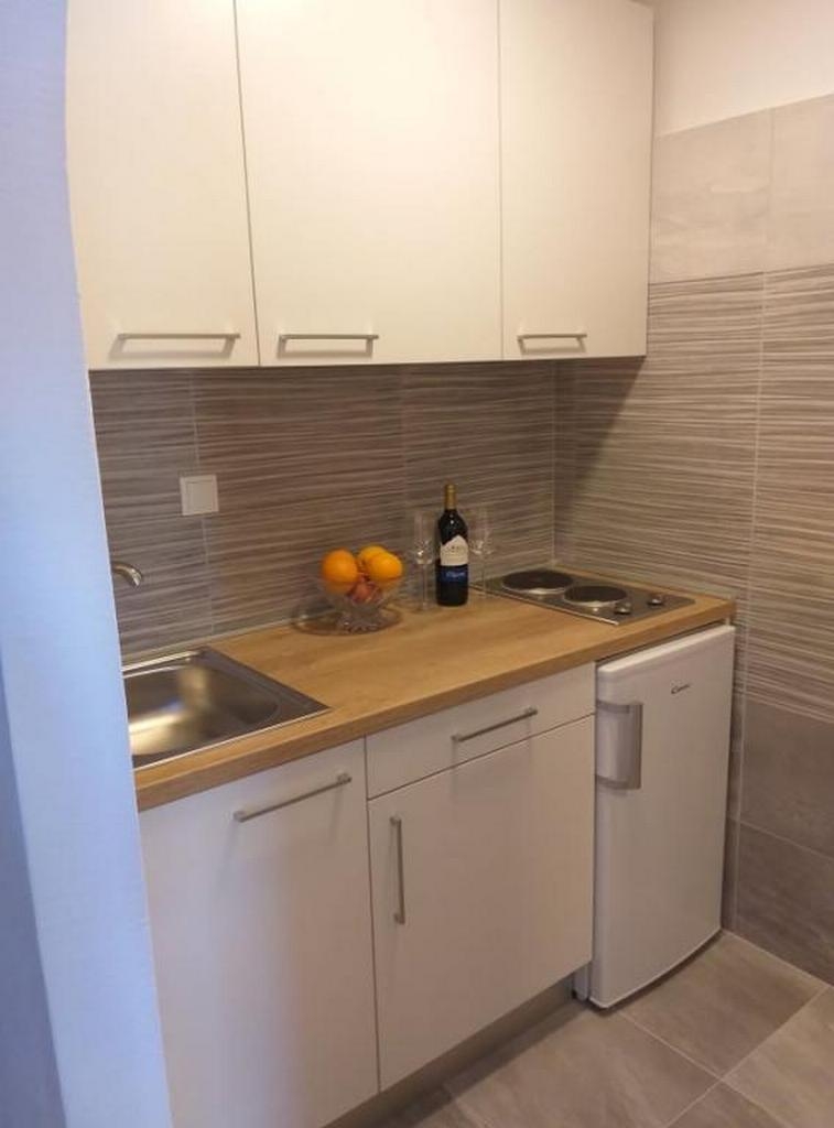 Studio flat with terrace Baška Voda, Makarska (AS-20005-c) Studio flat with terrace Baška Voda, Makarska (AS-20005-c)