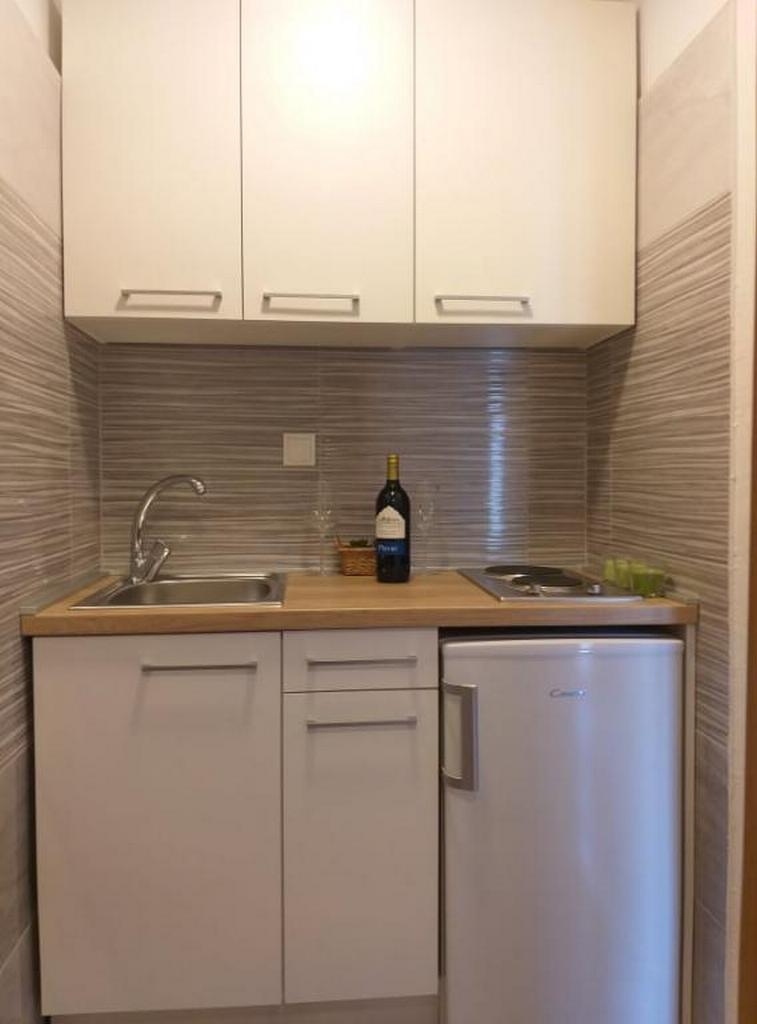 Studio flat with terrace Baška Voda, Makarska (AS-20005-d) Studio flat with terrace Baška Voda, Makarska (AS-20005-d)