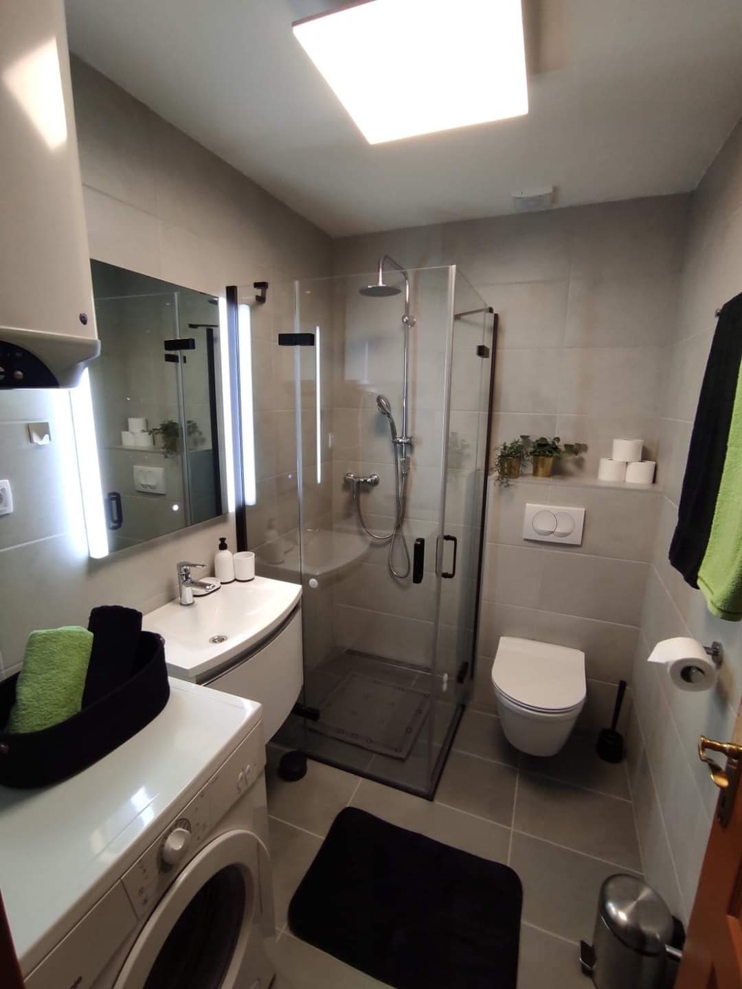 Two bedroom apartment with terrace Novi Vinodolski  A-a