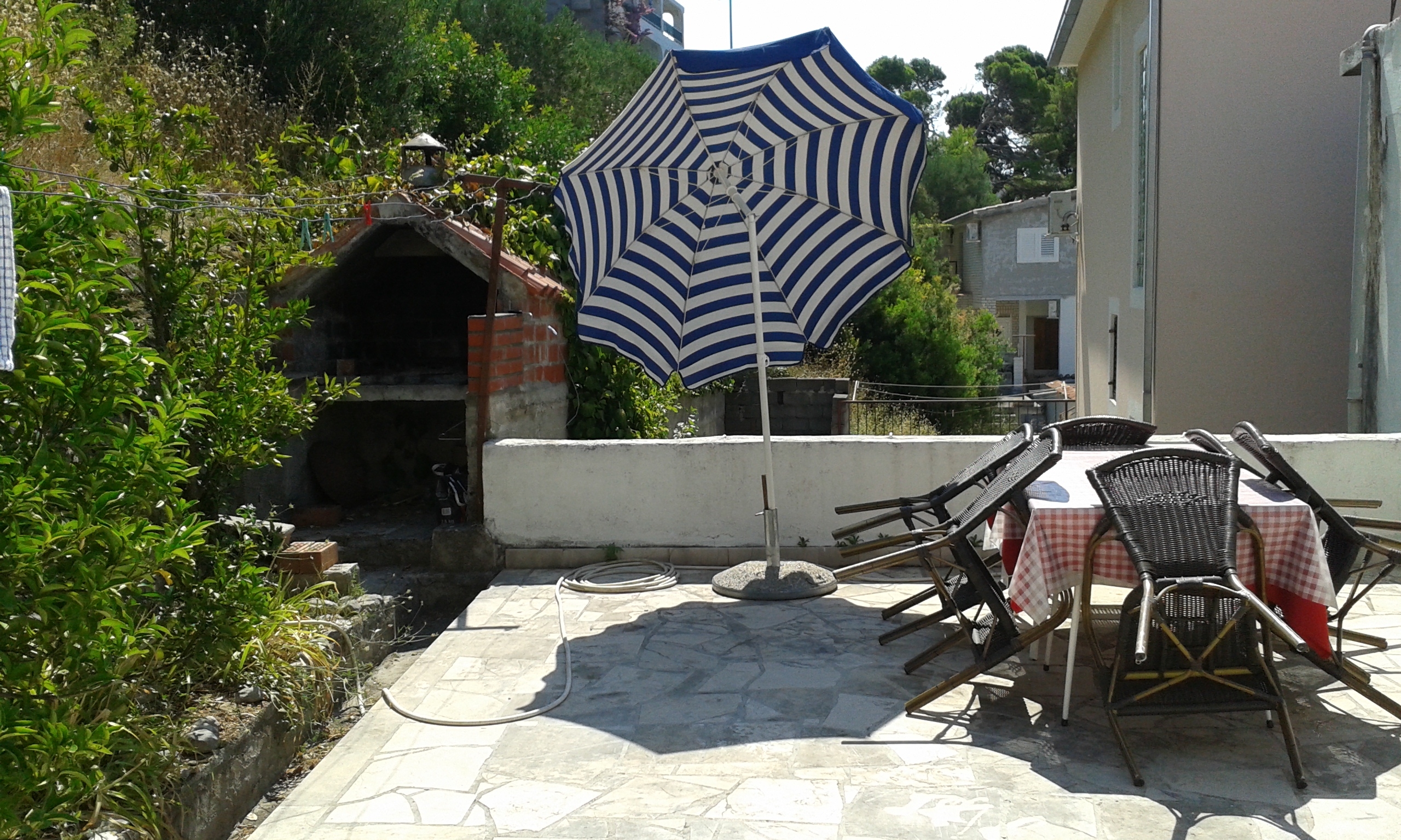 Three bedroom apartment with terrace and sea view Brela, Makarska  A-a