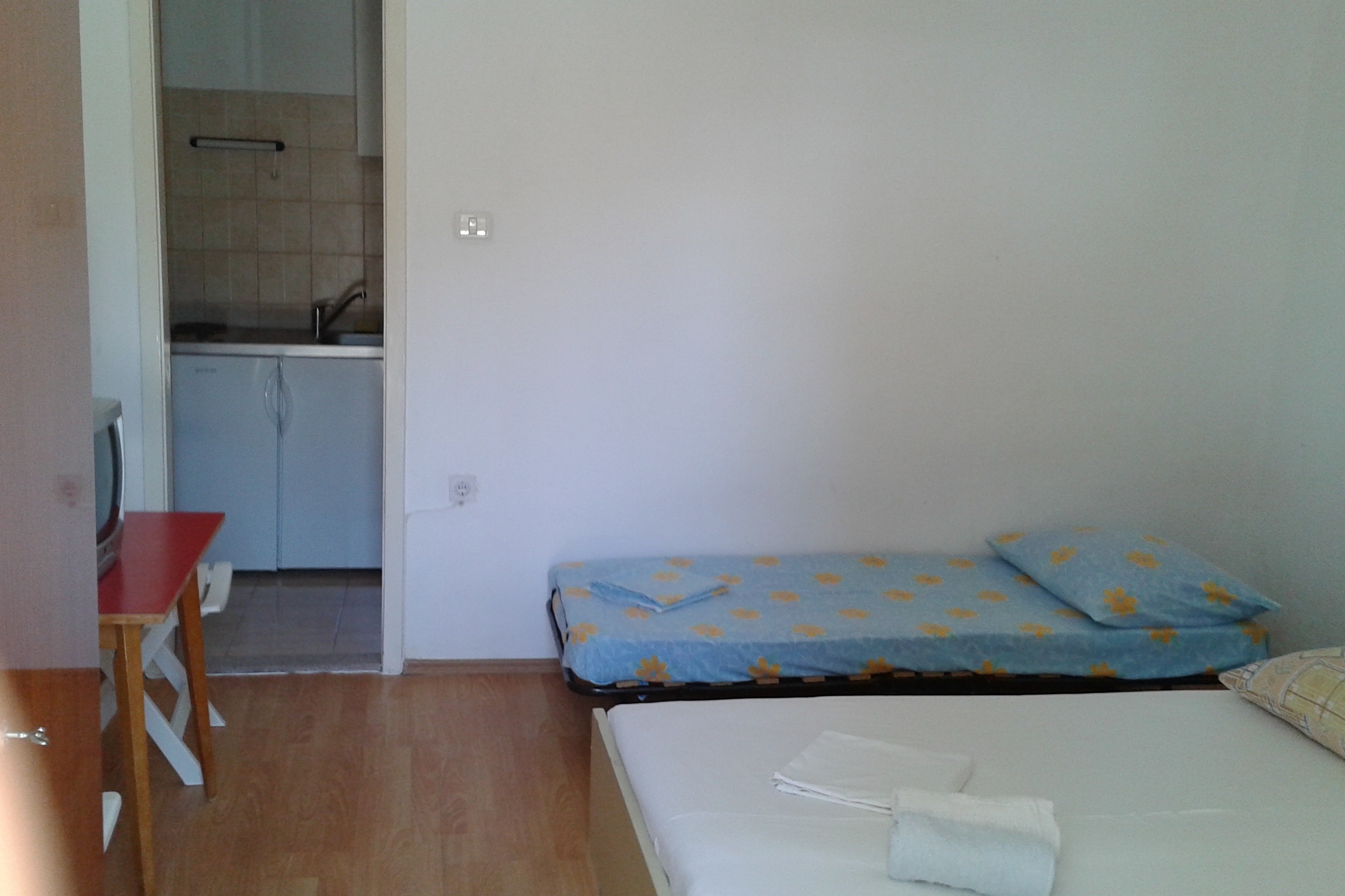 Studio flat with terrace and sea view Brela, Makarska  AS-a