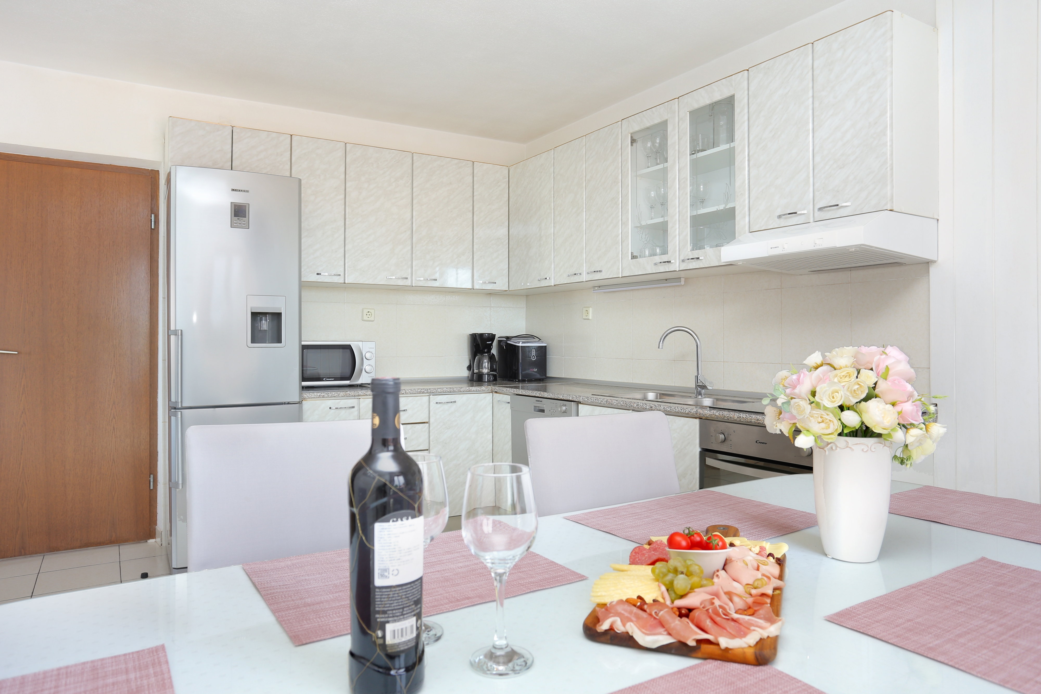 Three bedroom house with terrace and sea view Gornje Sitno, Split  K