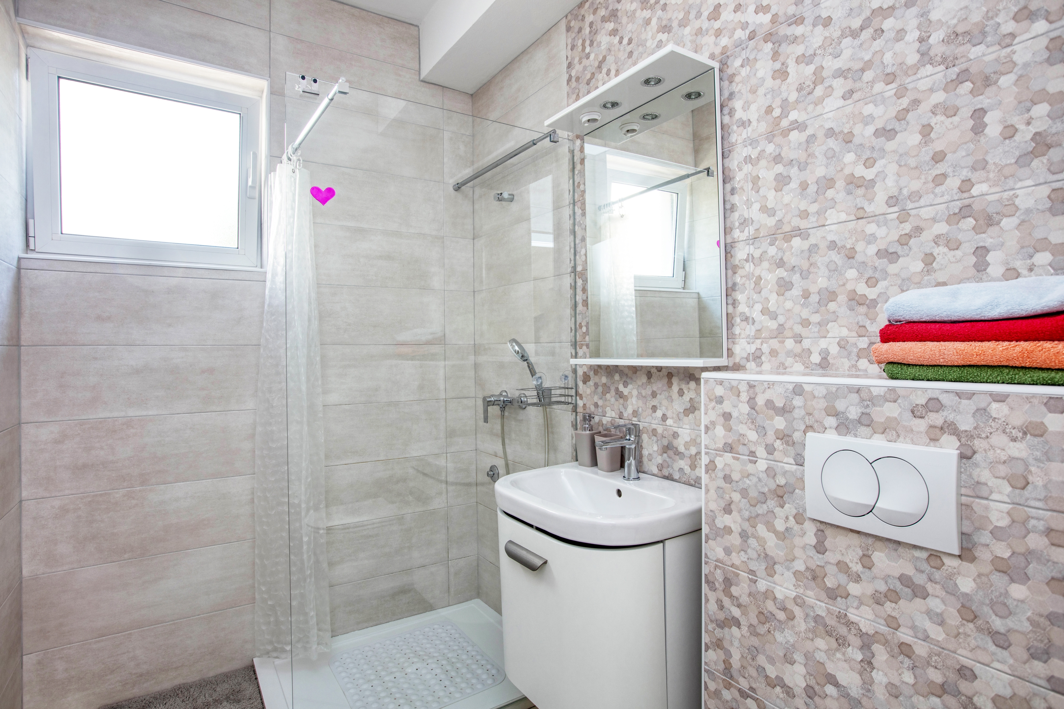 One bedroom apartment with terrace Pirovac, Šibenik  A-a