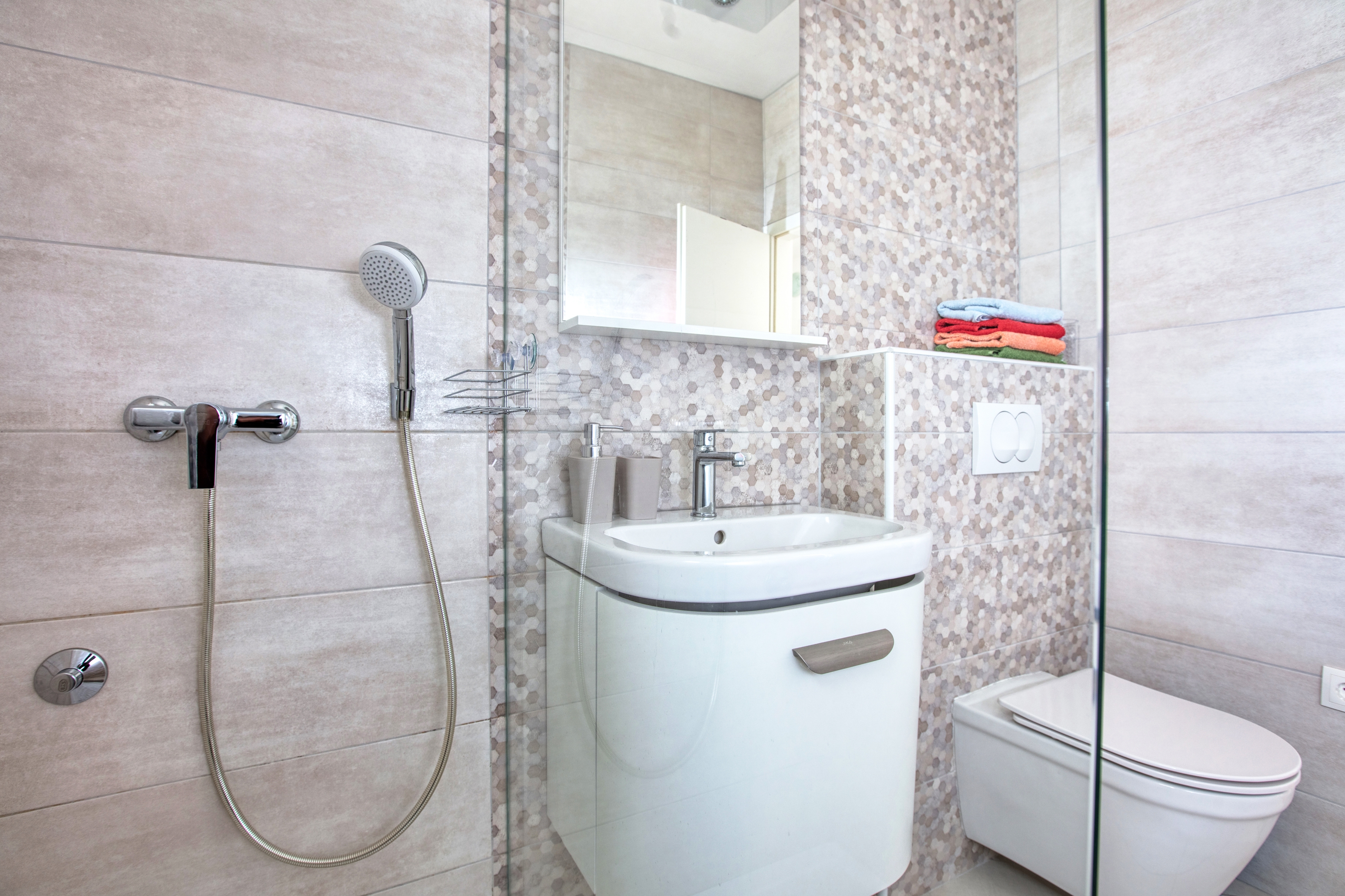 One bedroom apartment with terrace Pirovac, Šibenik  A-a