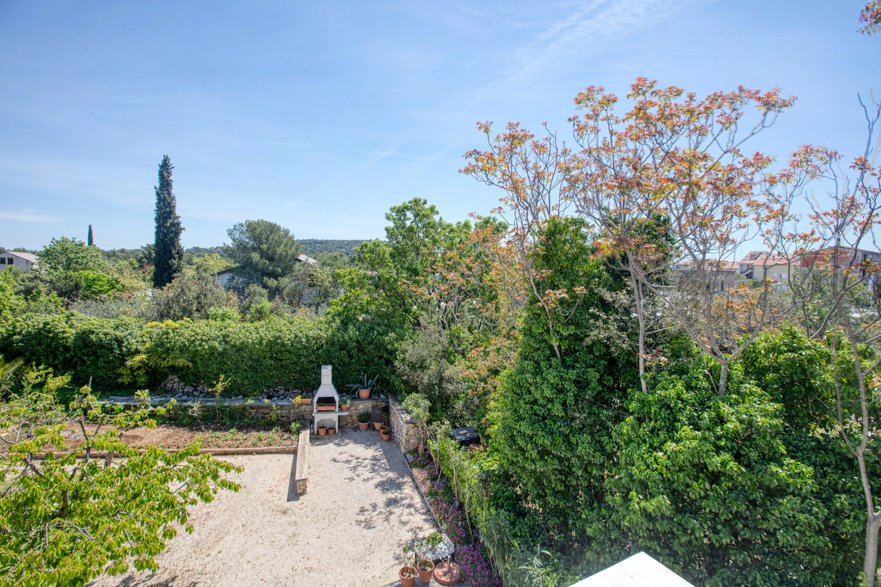 Three bedroom apartment with terrace Pirovac, Šibenik  A-b