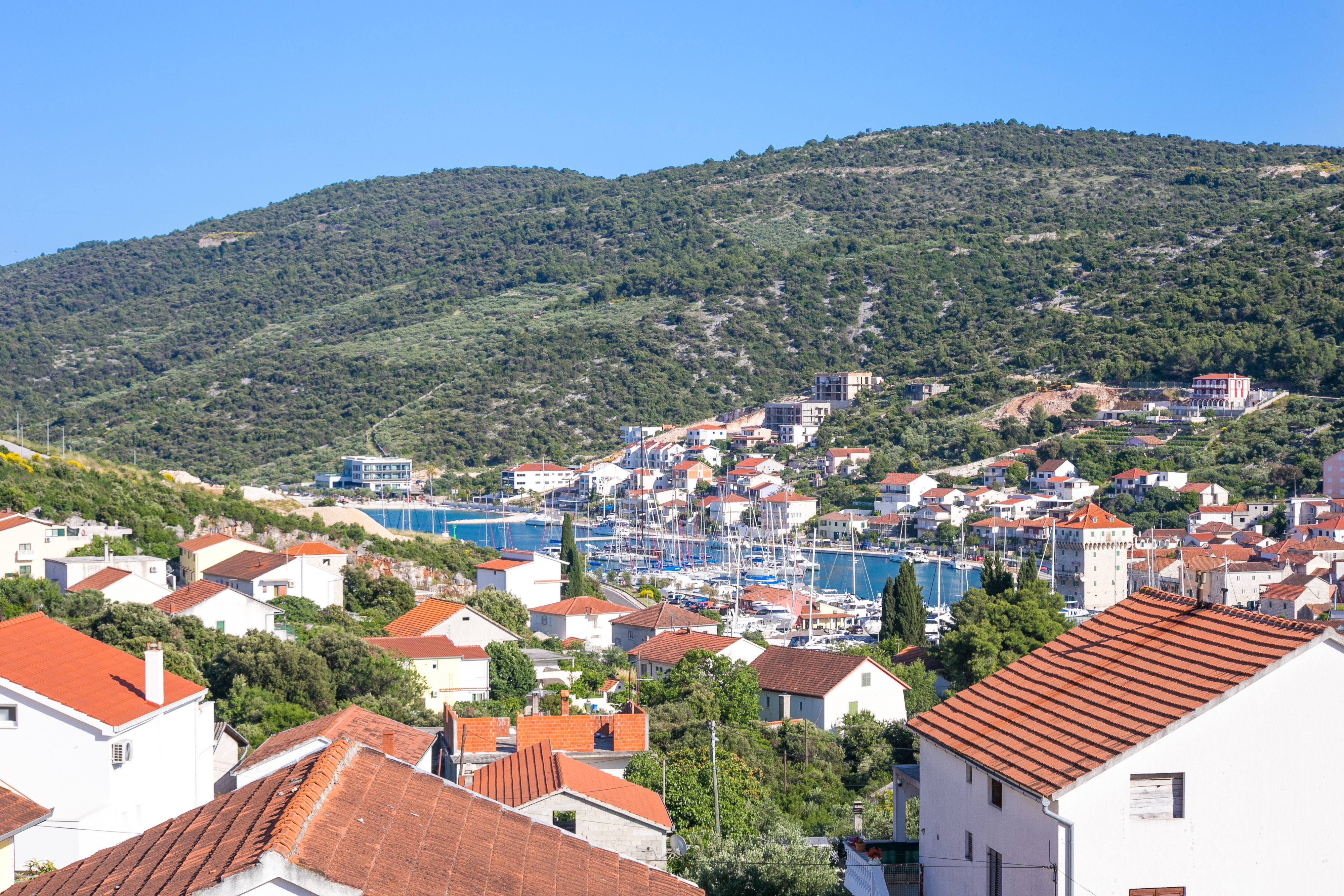 Two bedroom apartment with balcony and sea view Marina, Trogir  A-a