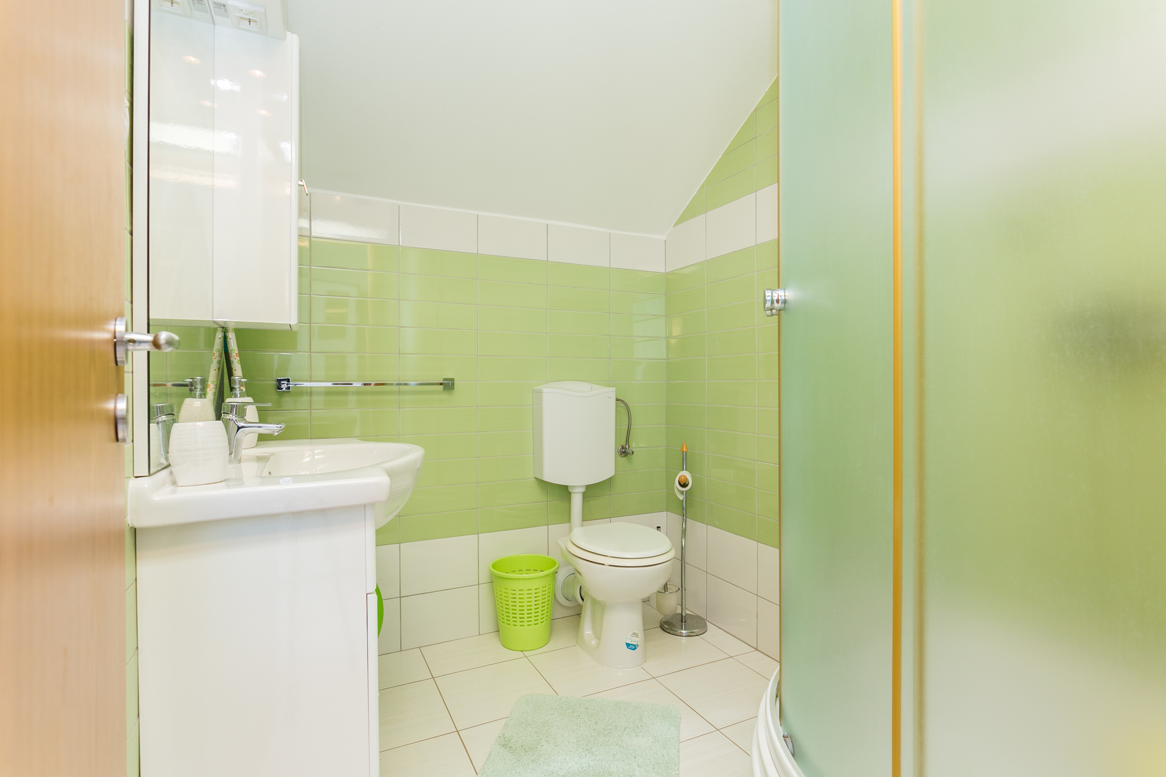 Two bedroom apartment with balcony and sea view Marina, Trogir  A-a