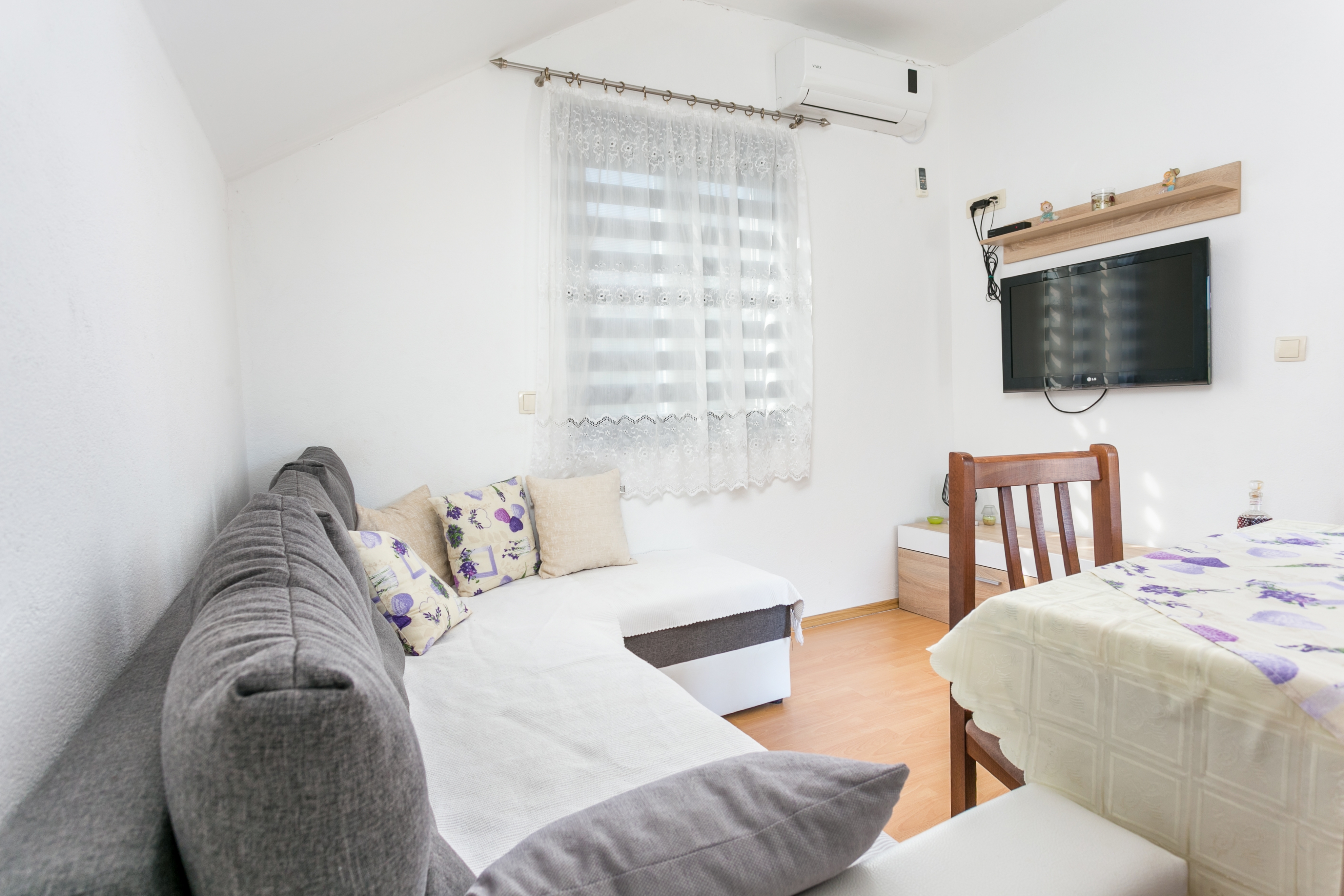 Two bedroom apartment with balcony and sea view Marina, Trogir (A-20016-a)