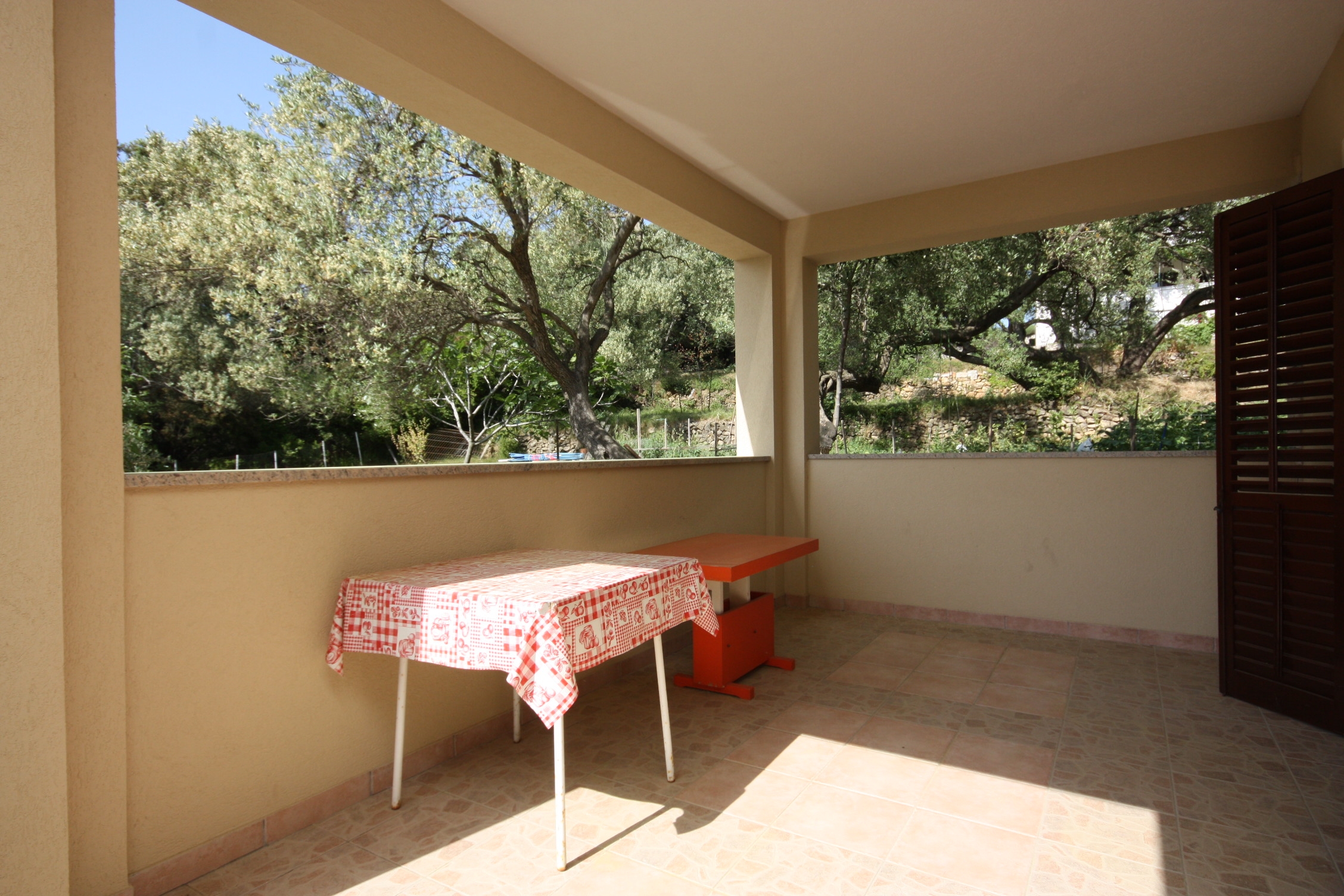 Three bedroom apartment with terrace and sea view Supetarska Draga - Gonar, Rab  A-c