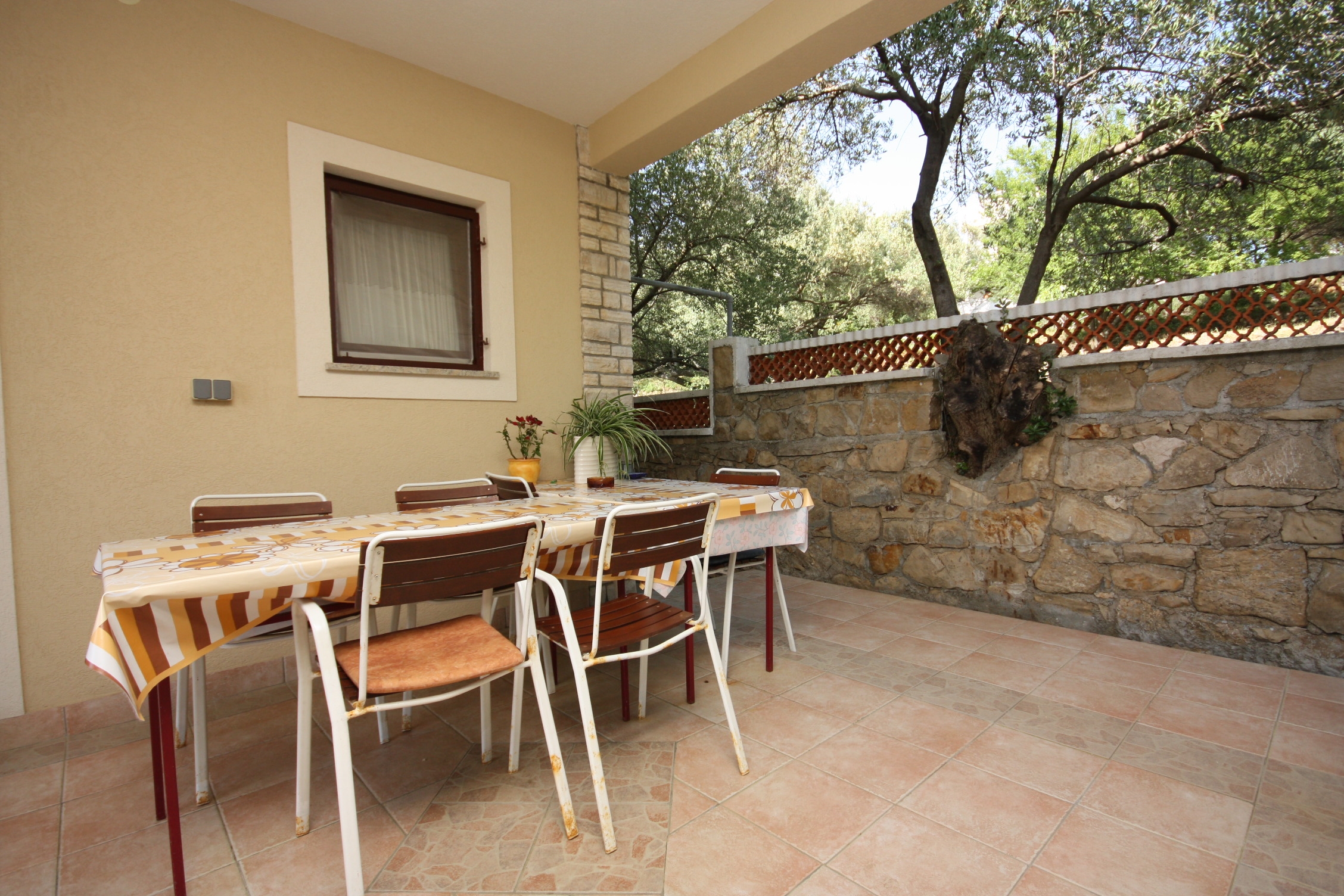 Three bedroom apartment with terrace and sea view Supetarska Draga - Gonar, Rab  A-c