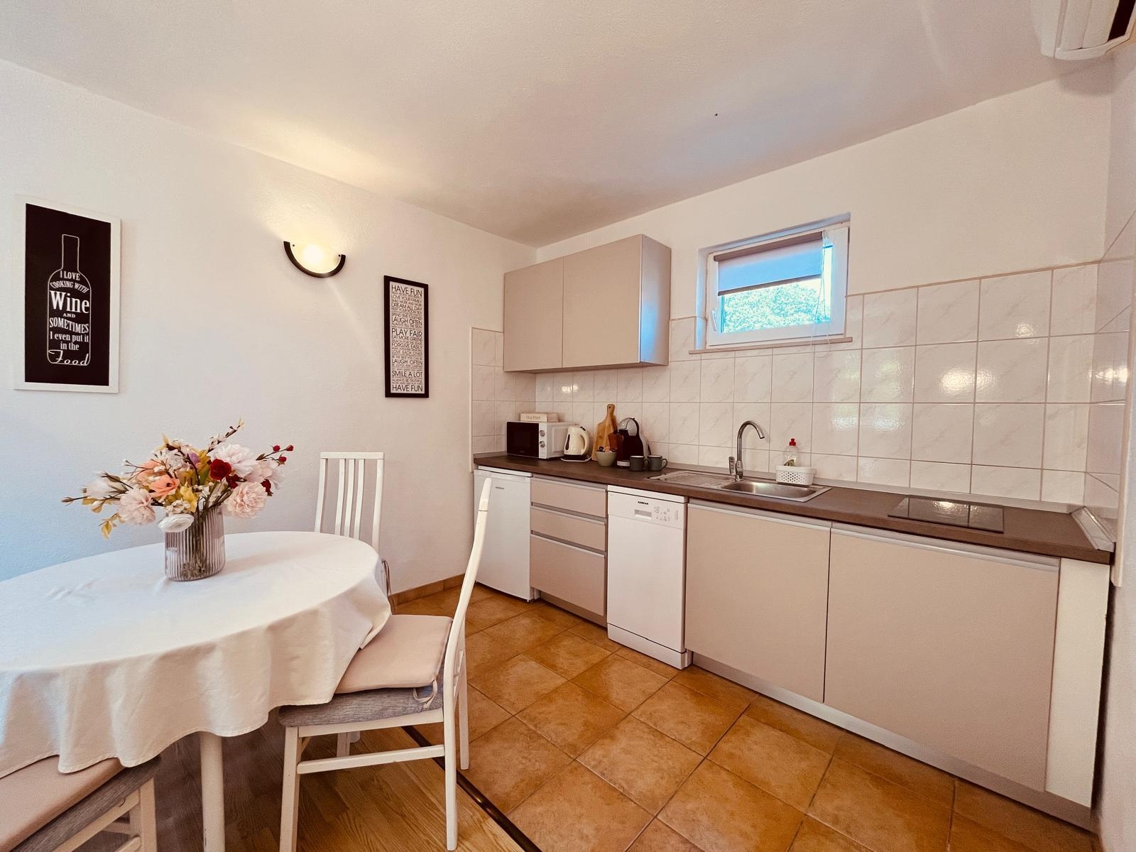 Top Rogoznica Zečevo Top Rogoznica Zečevo