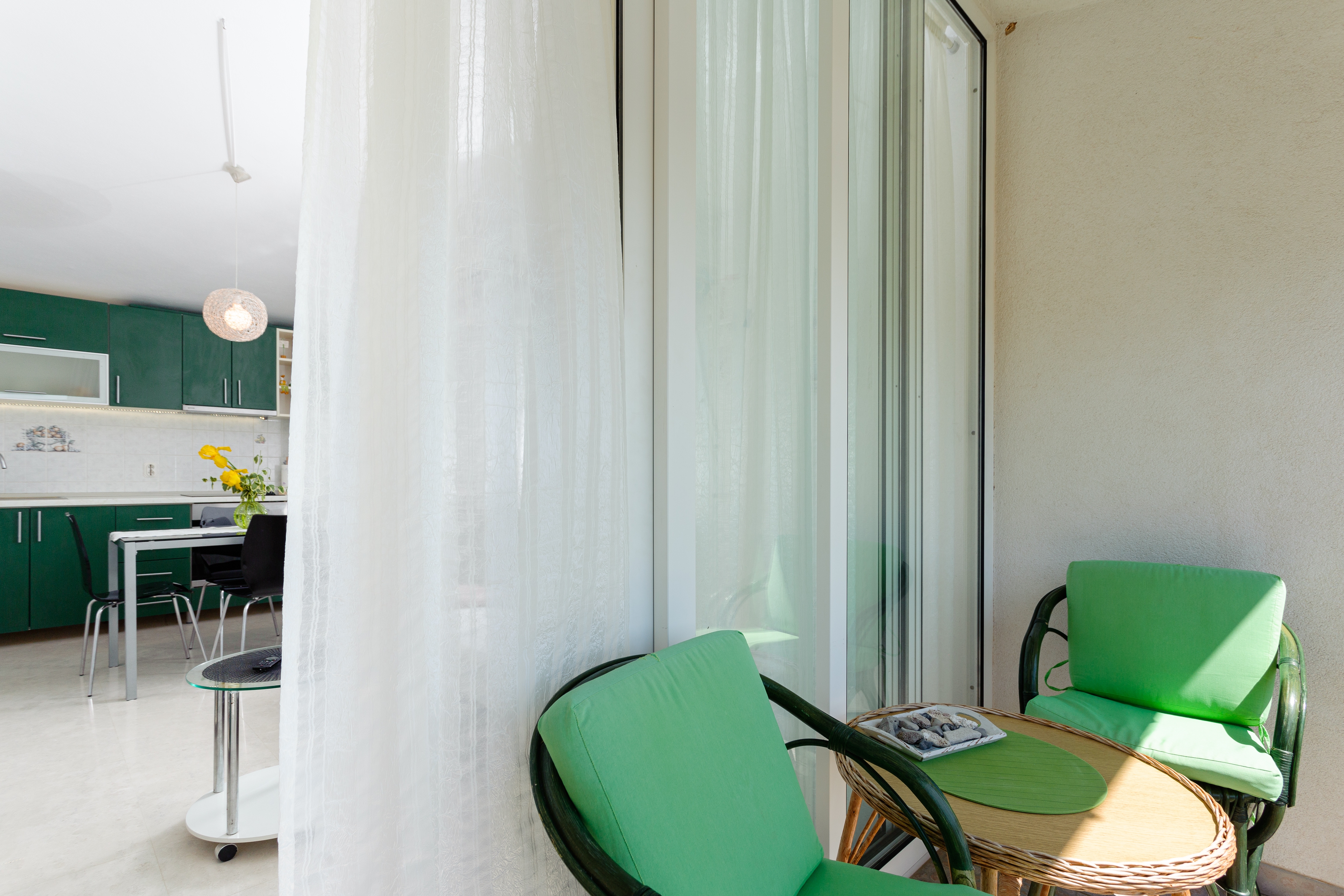 One bedroom apartment with balcony and sea view Cove Gornja Krusica, Šolta  A-b