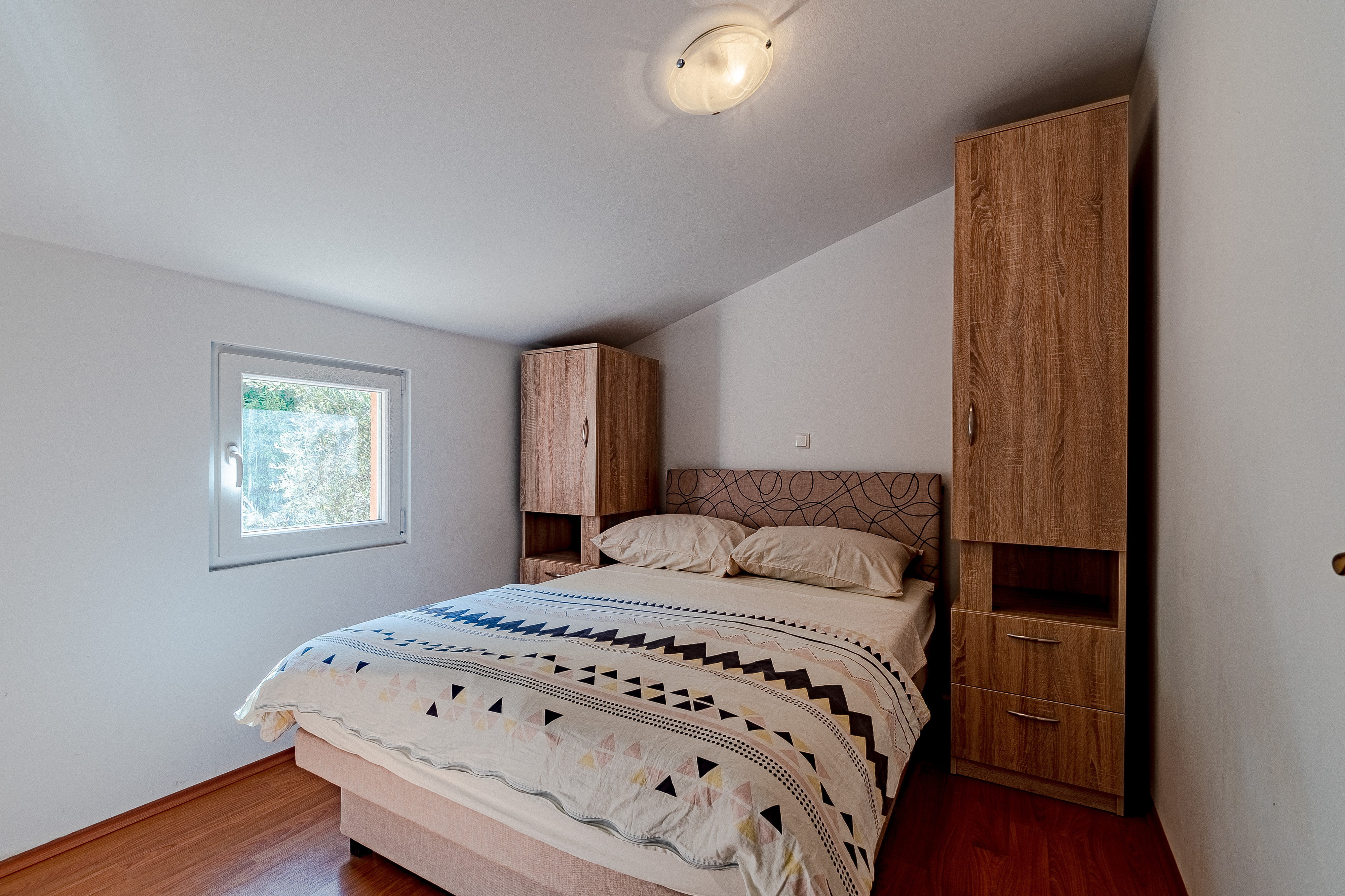 Three bedroom apartment with balcony and sea view Cove Poplat, Korčula  A-a