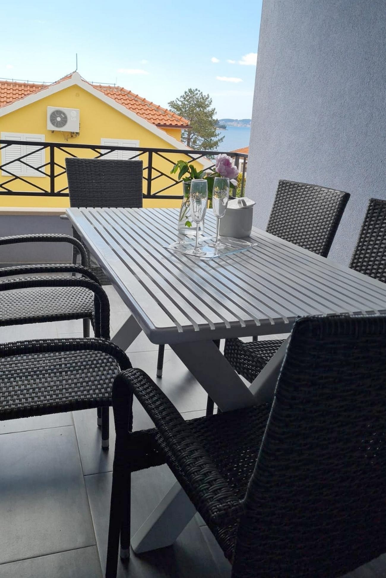 Two bedroom apartment with terrace Orebić, Pelješac  A-d