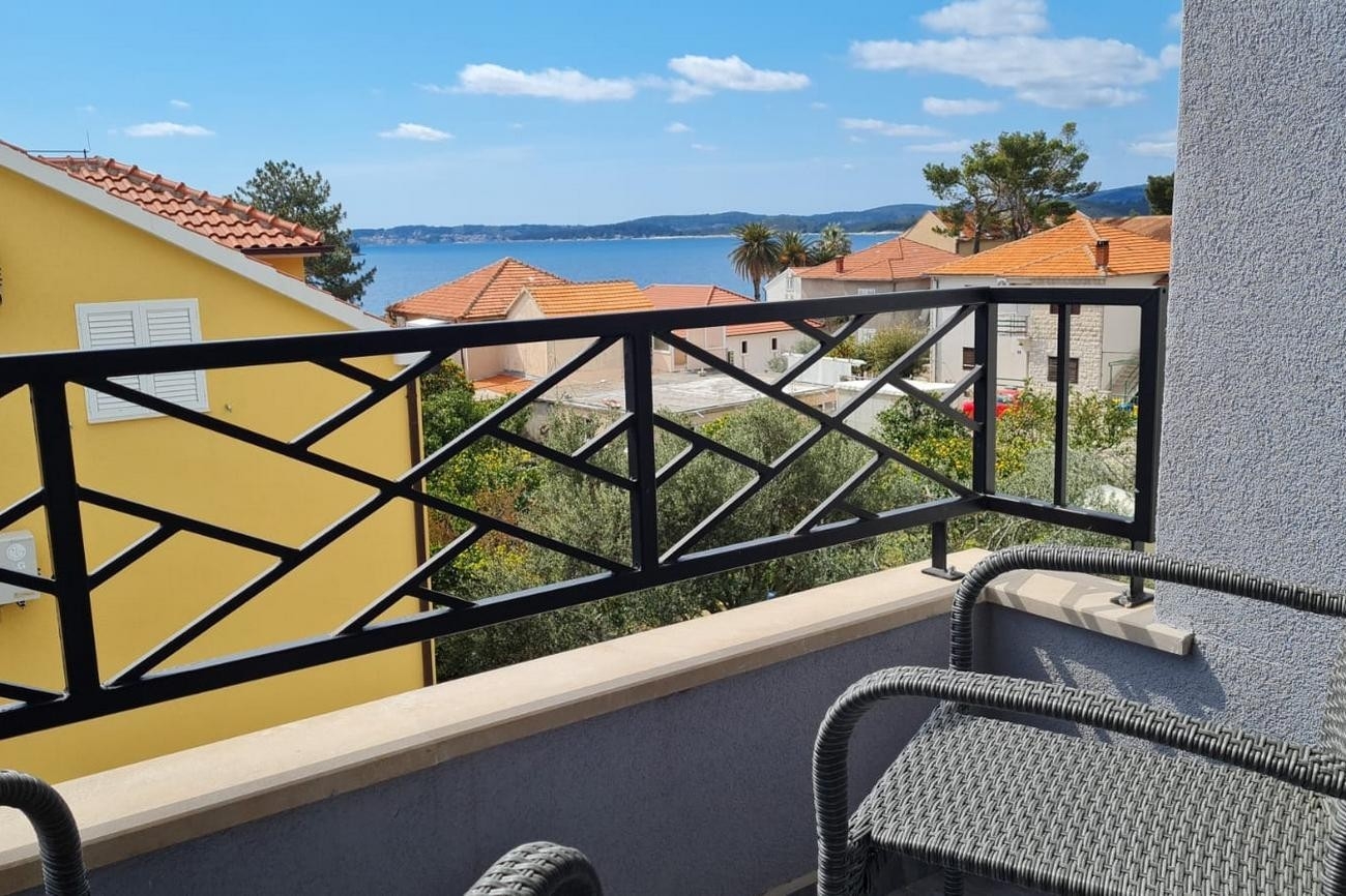 Two bedroom apartment with terrace Orebić, Pelješac  A-d