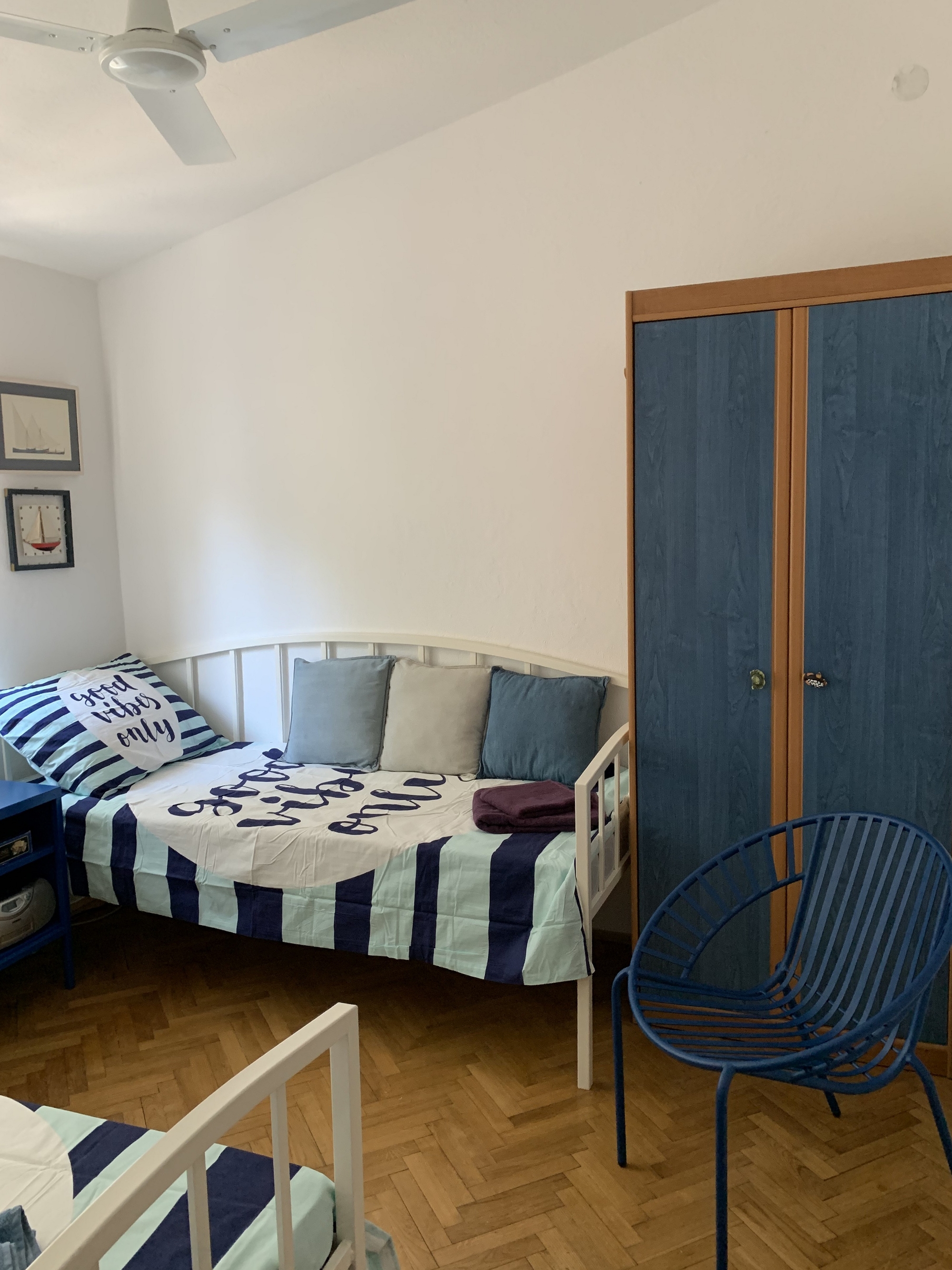 Two bedroom apartment near beach Rogoznica  A-a