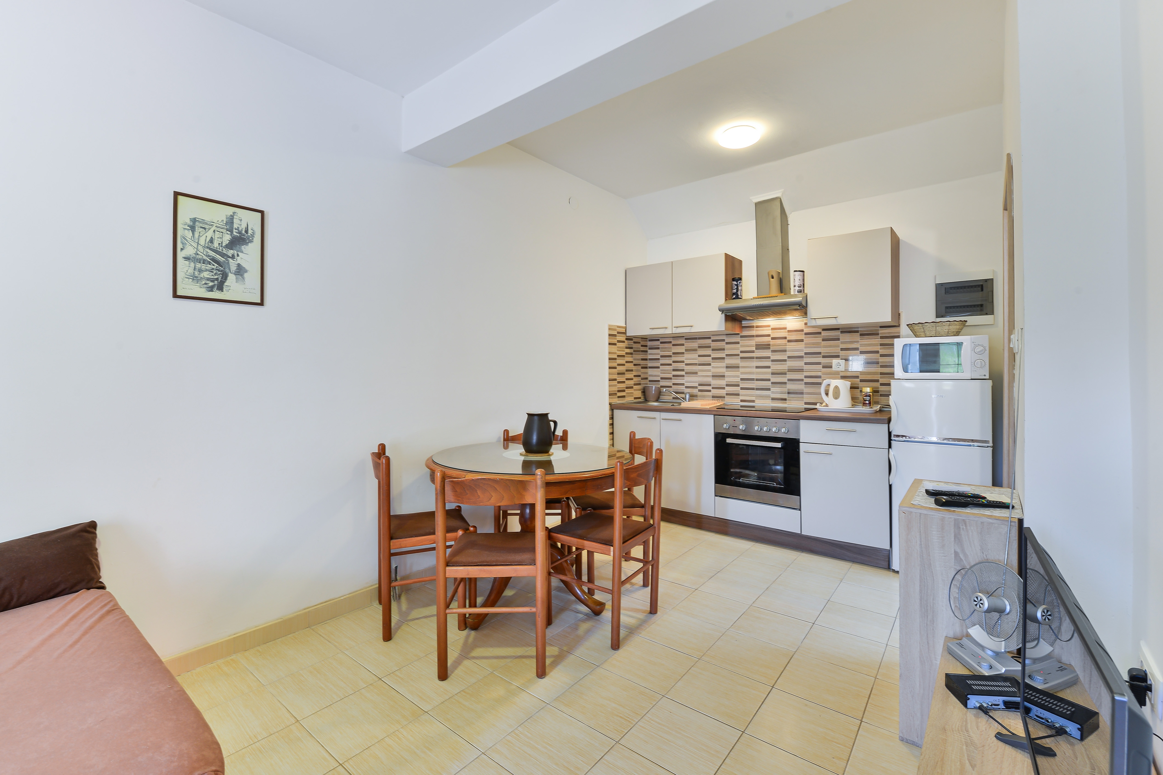 Two bedroom apartment with terrace Zadar  A-b